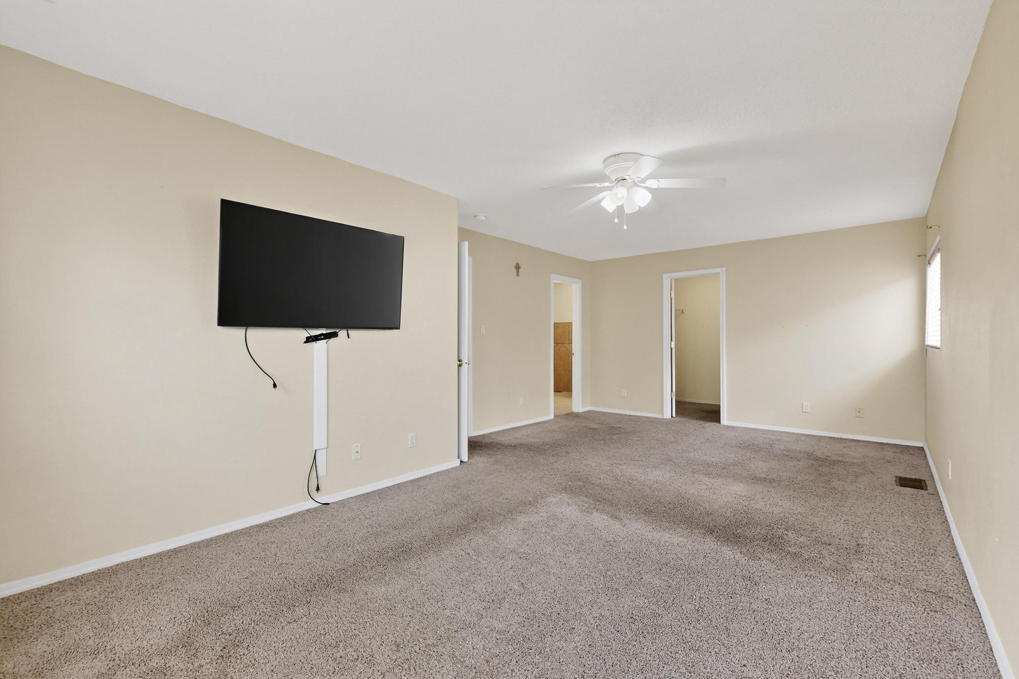 12509 MONGOLLOW Way NE