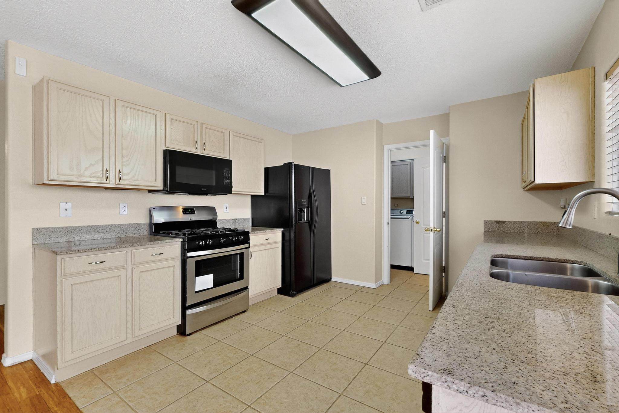 12509 MONGOLLOW Way NE