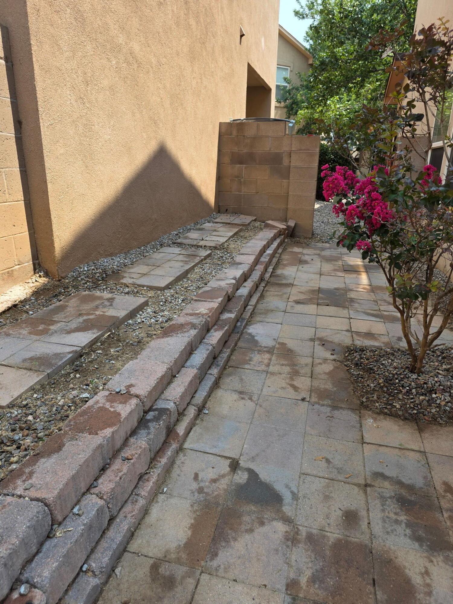 12509 MONGOLLOW Way NE