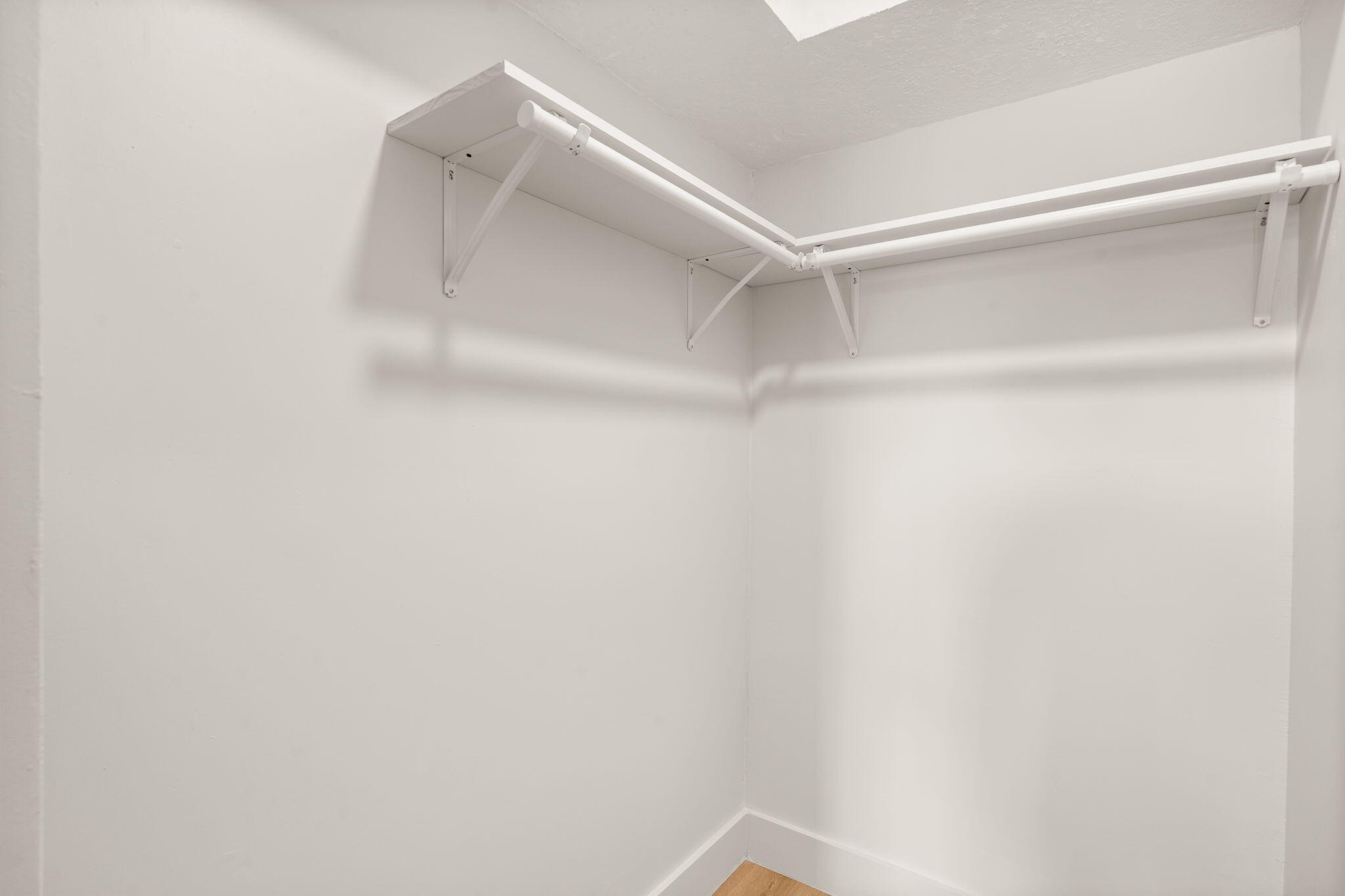 9400 ADMIRAL LOWELL Avenue NE