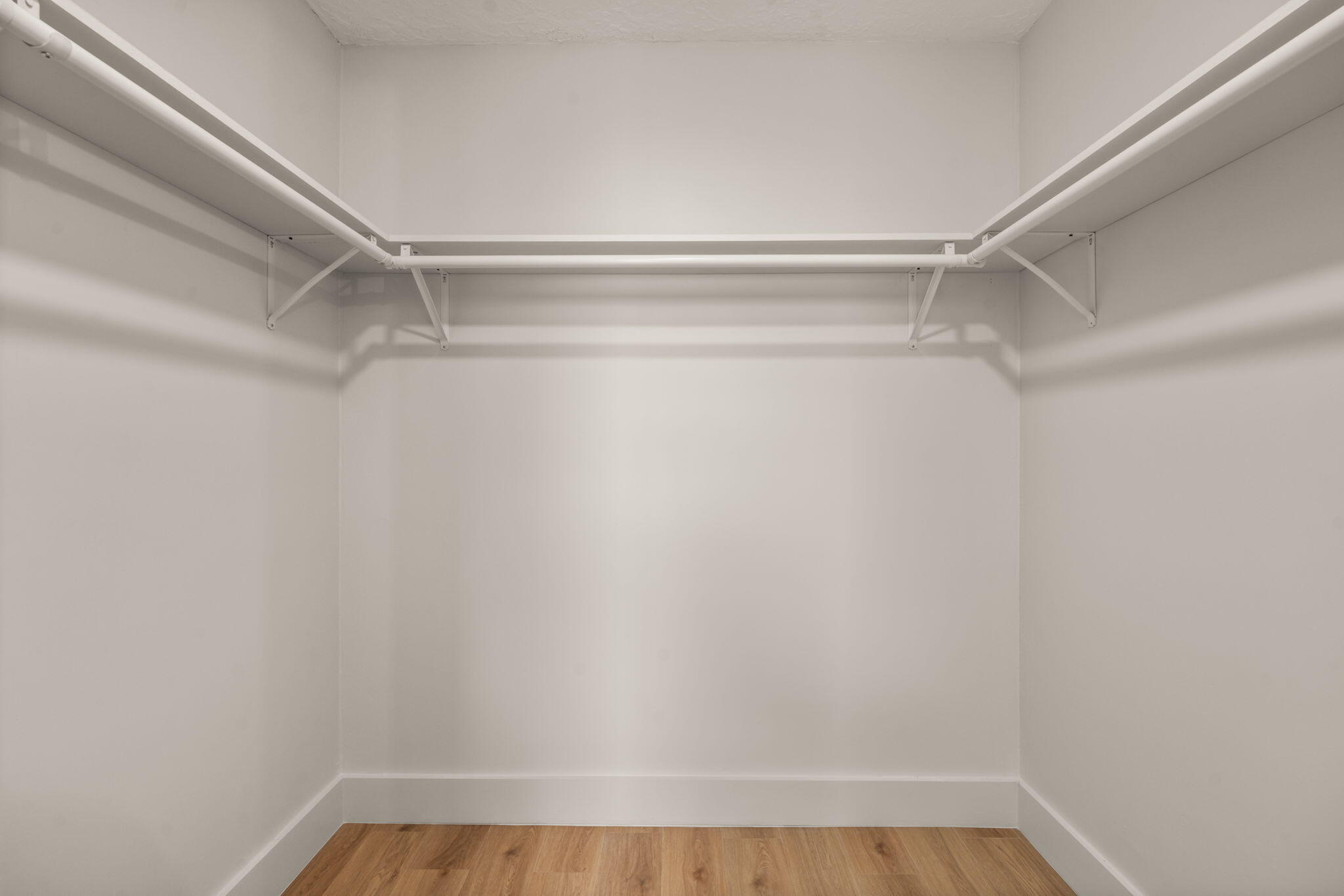 9400 ADMIRAL LOWELL Avenue NE