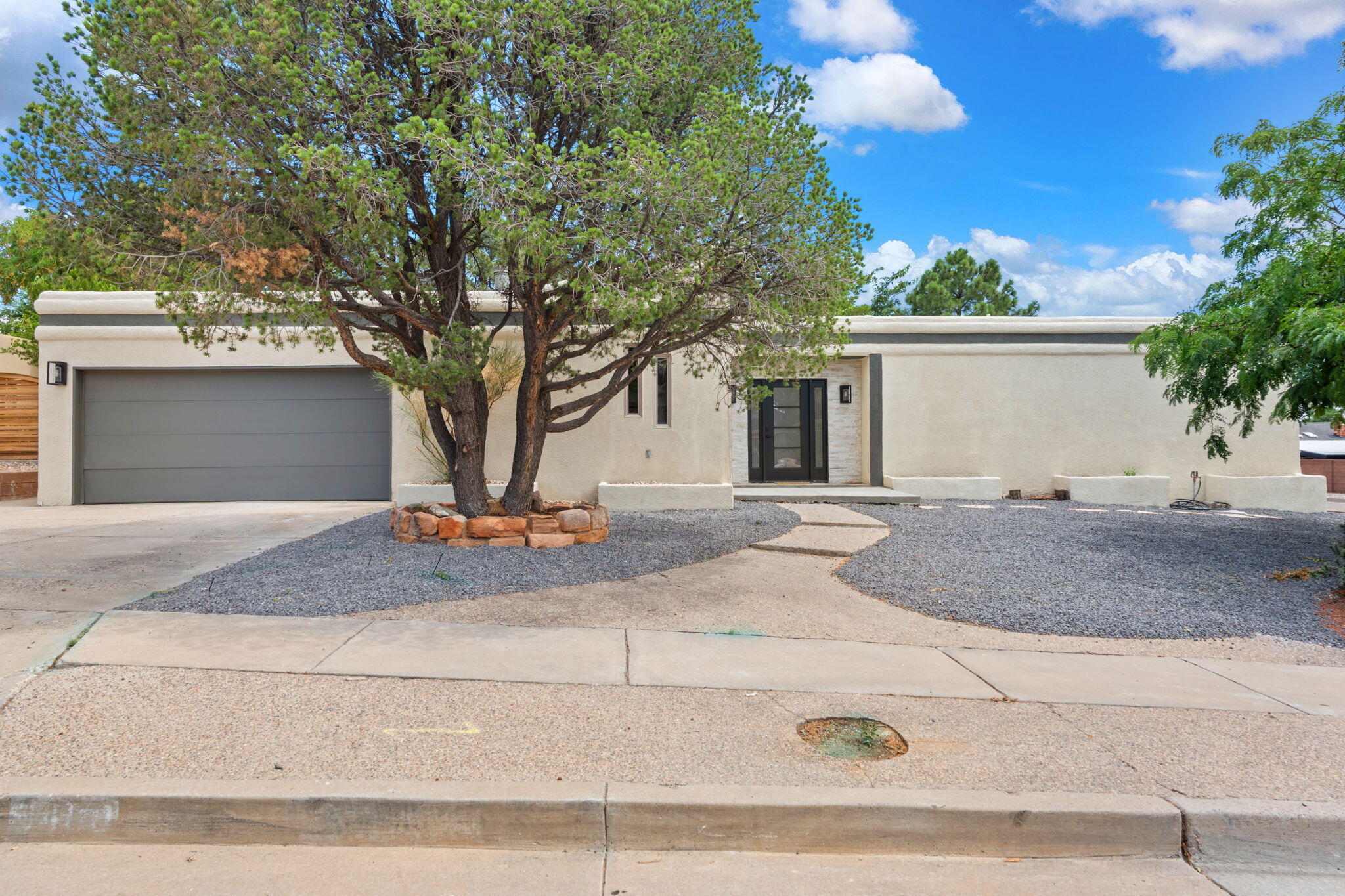 9400 ADMIRAL LOWELL Avenue NE