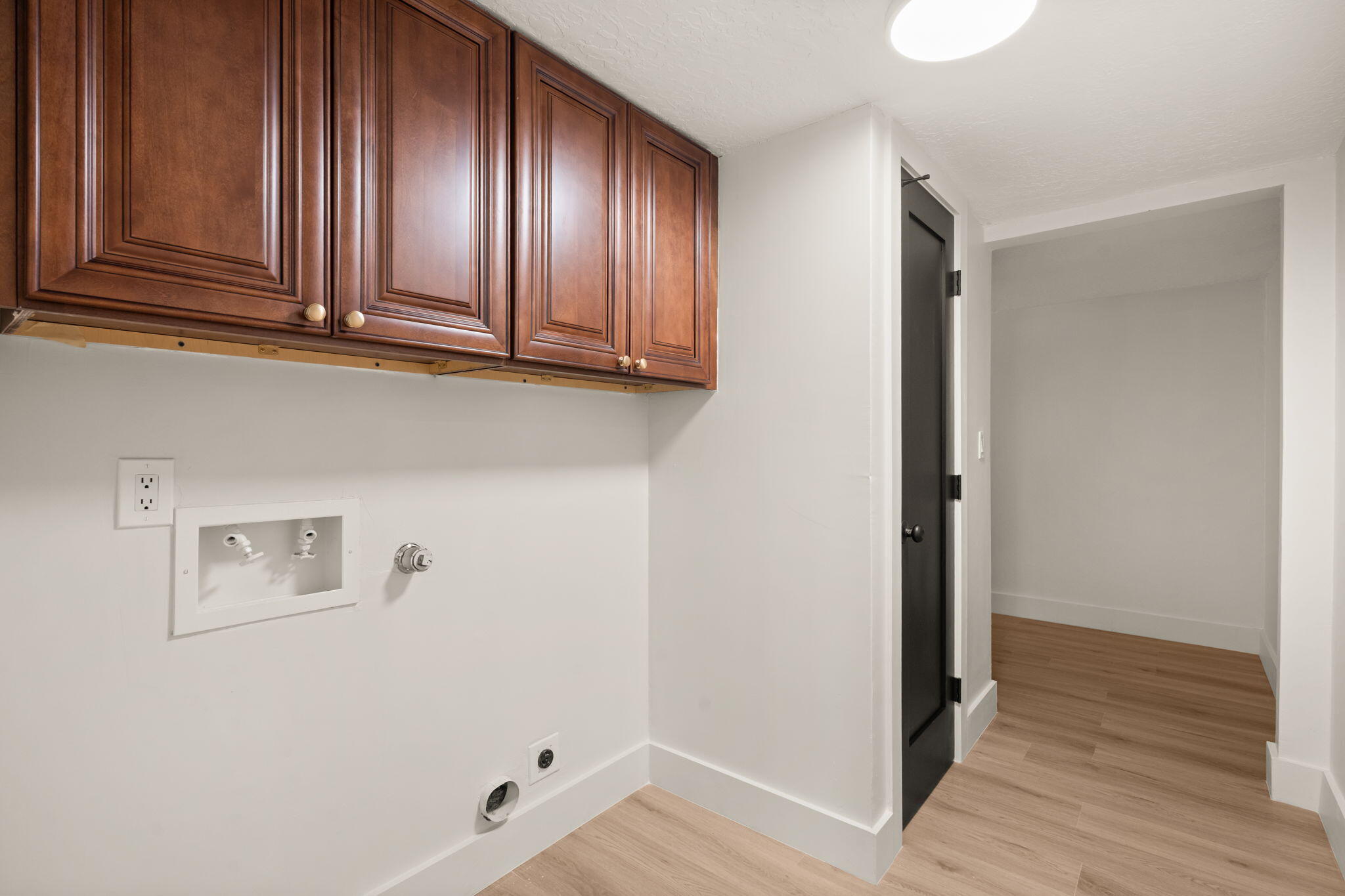 9400 ADMIRAL LOWELL Avenue NE