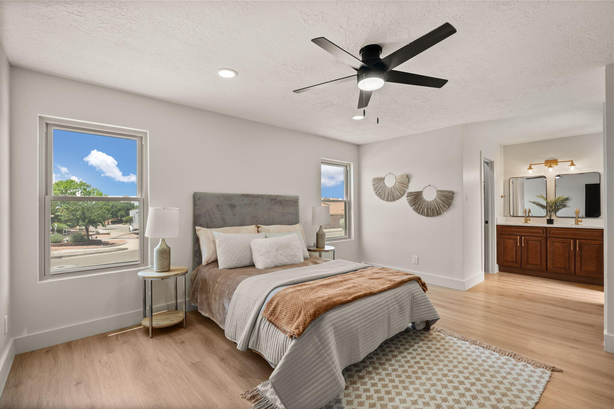 9400 ADMIRAL LOWELL Avenue NE