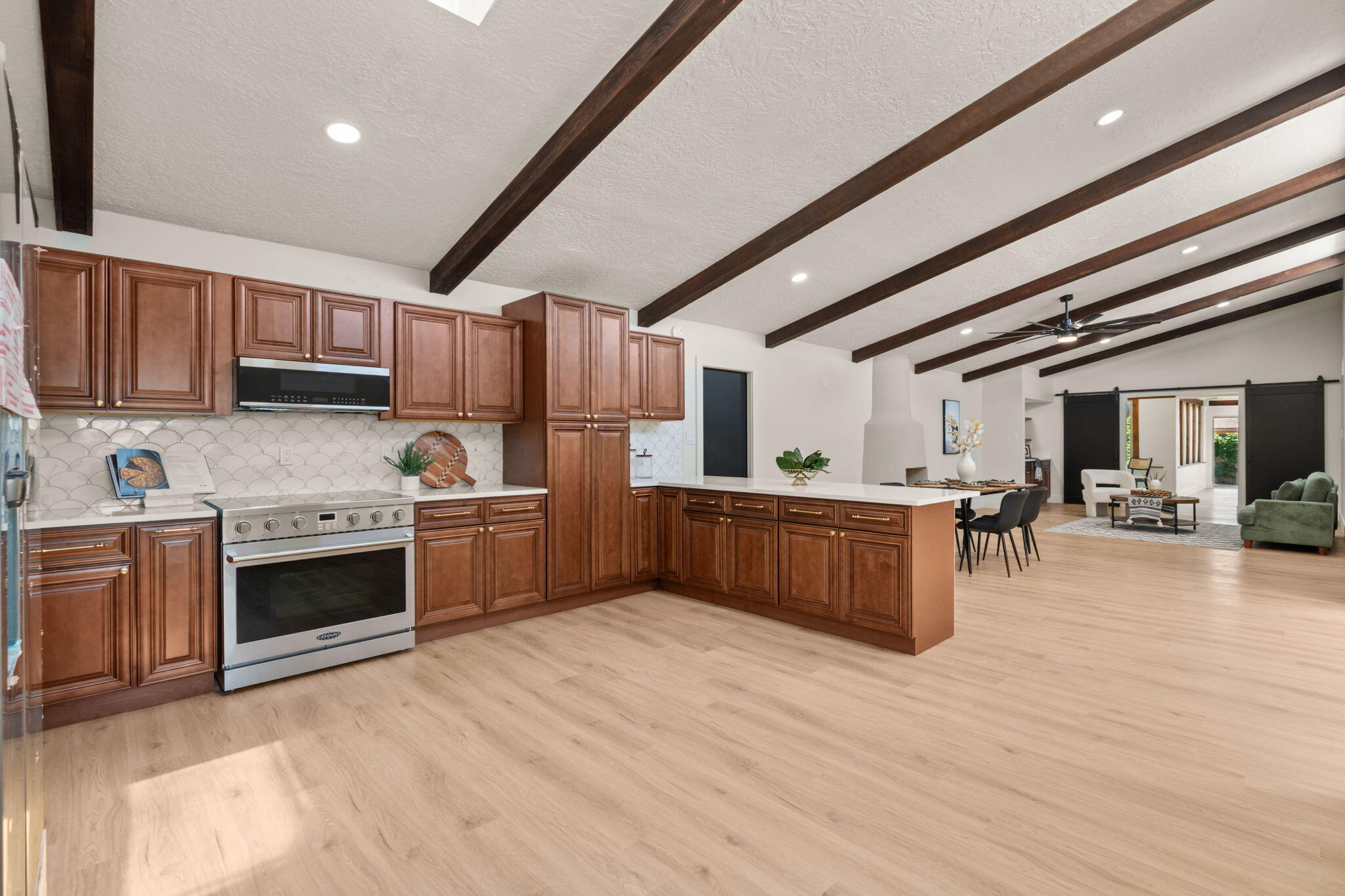 9400 ADMIRAL LOWELL Avenue NE