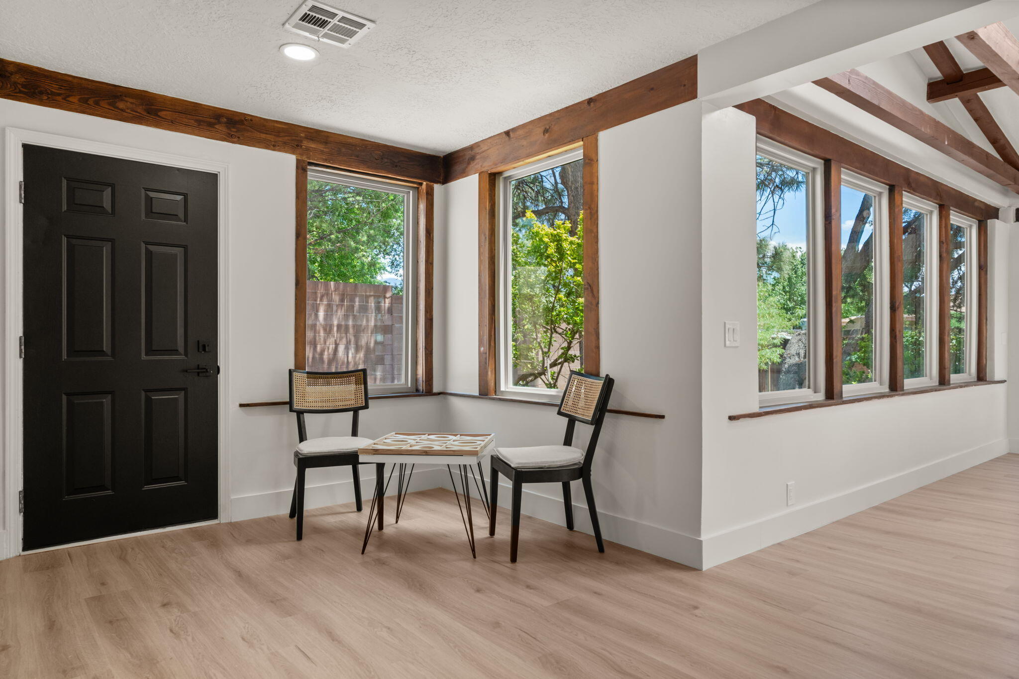 9400 ADMIRAL LOWELL Avenue NE