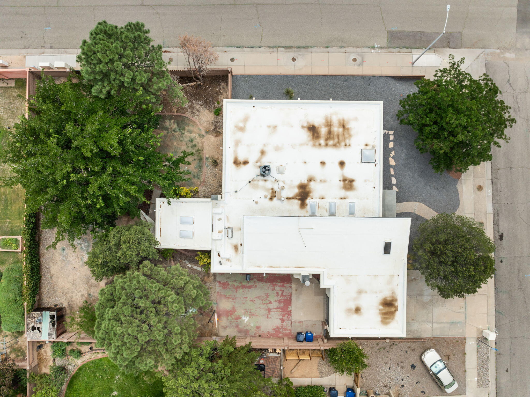 9400 ADMIRAL LOWELL Avenue NE