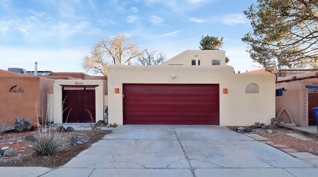 6104 MUSTANG Lane NW