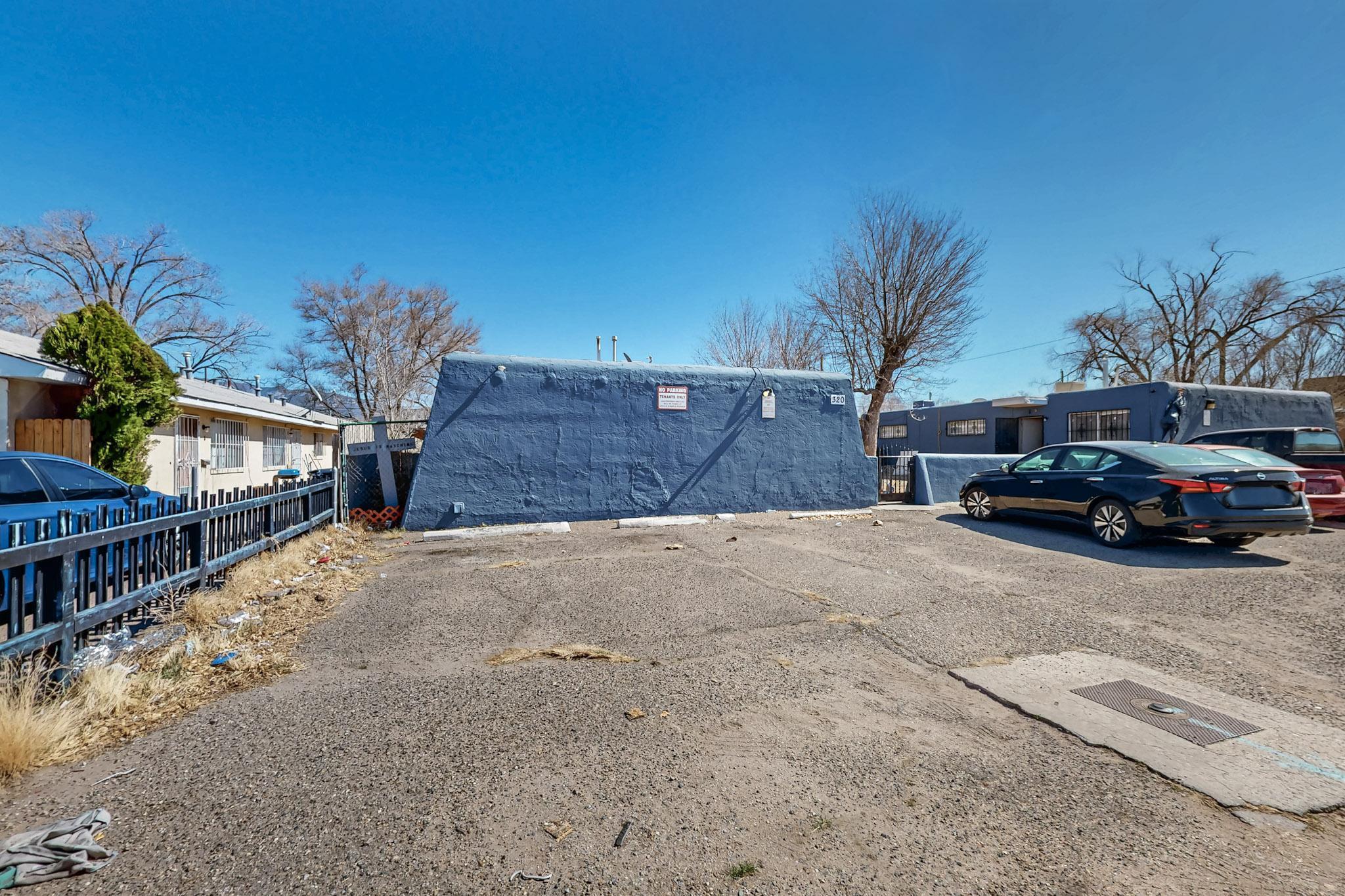 316 RHODE ISLAND Street NE