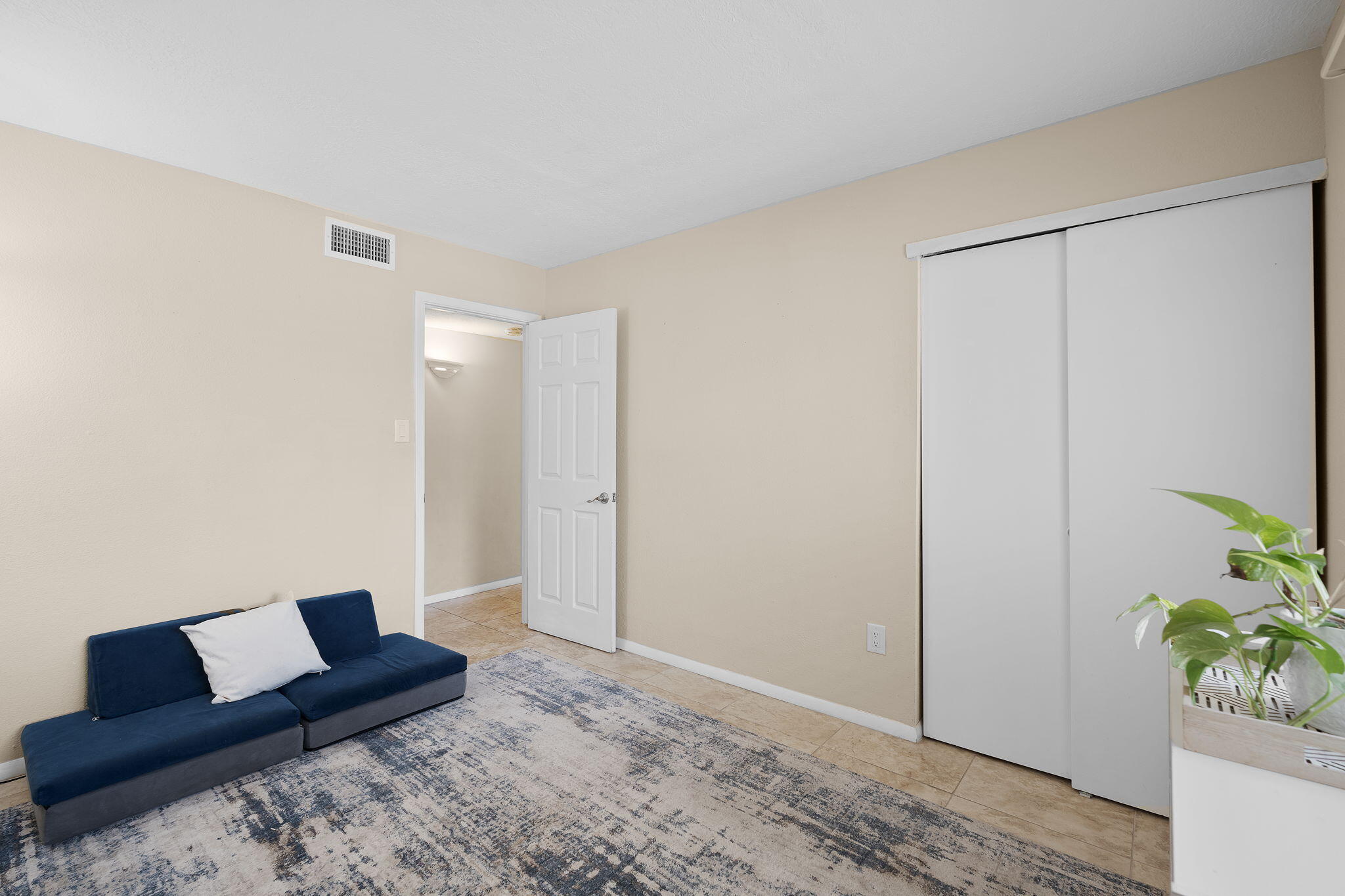 12412 SUMMER Avenue NE