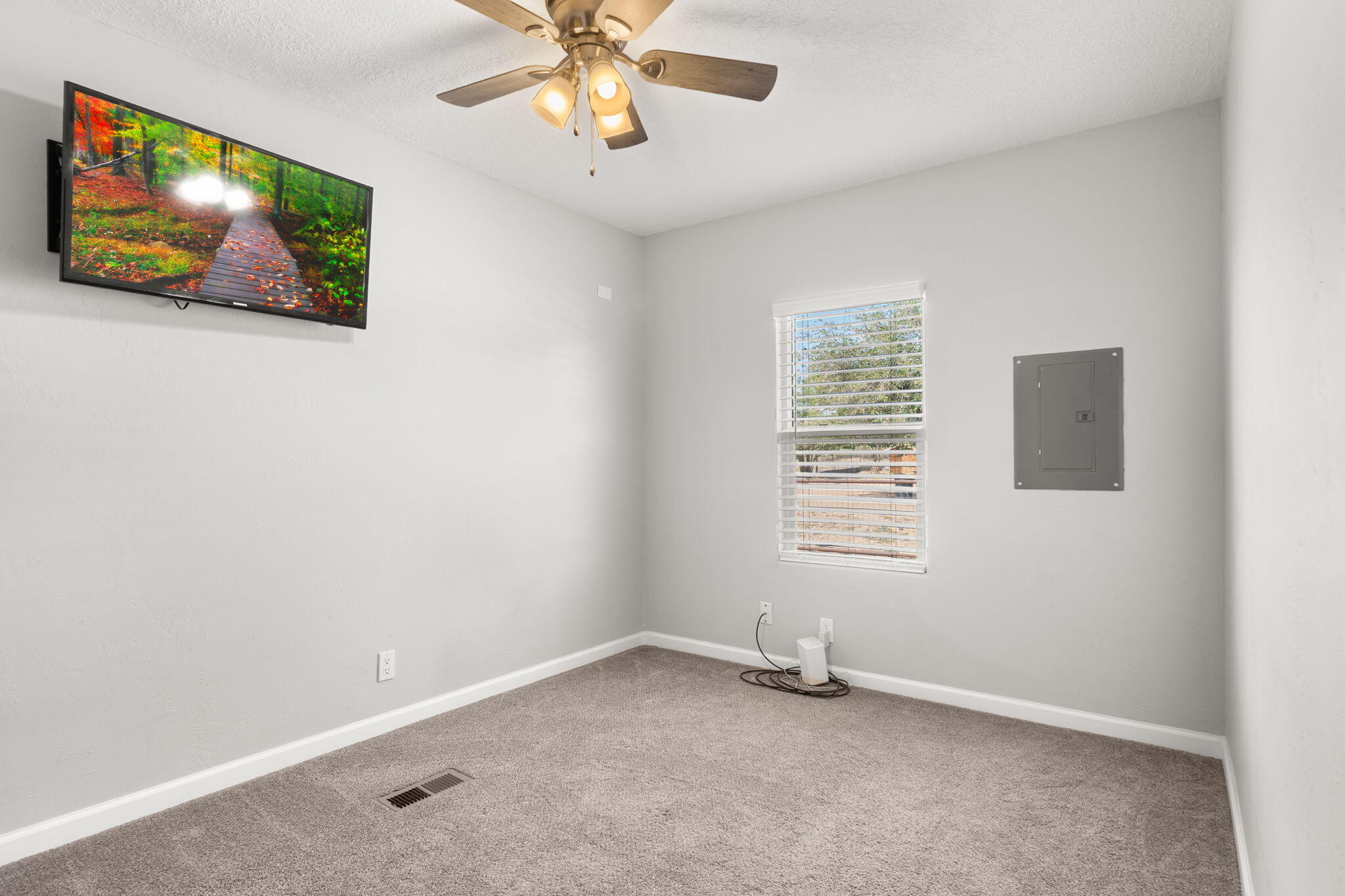 5373 RAGLIN Avenue SW