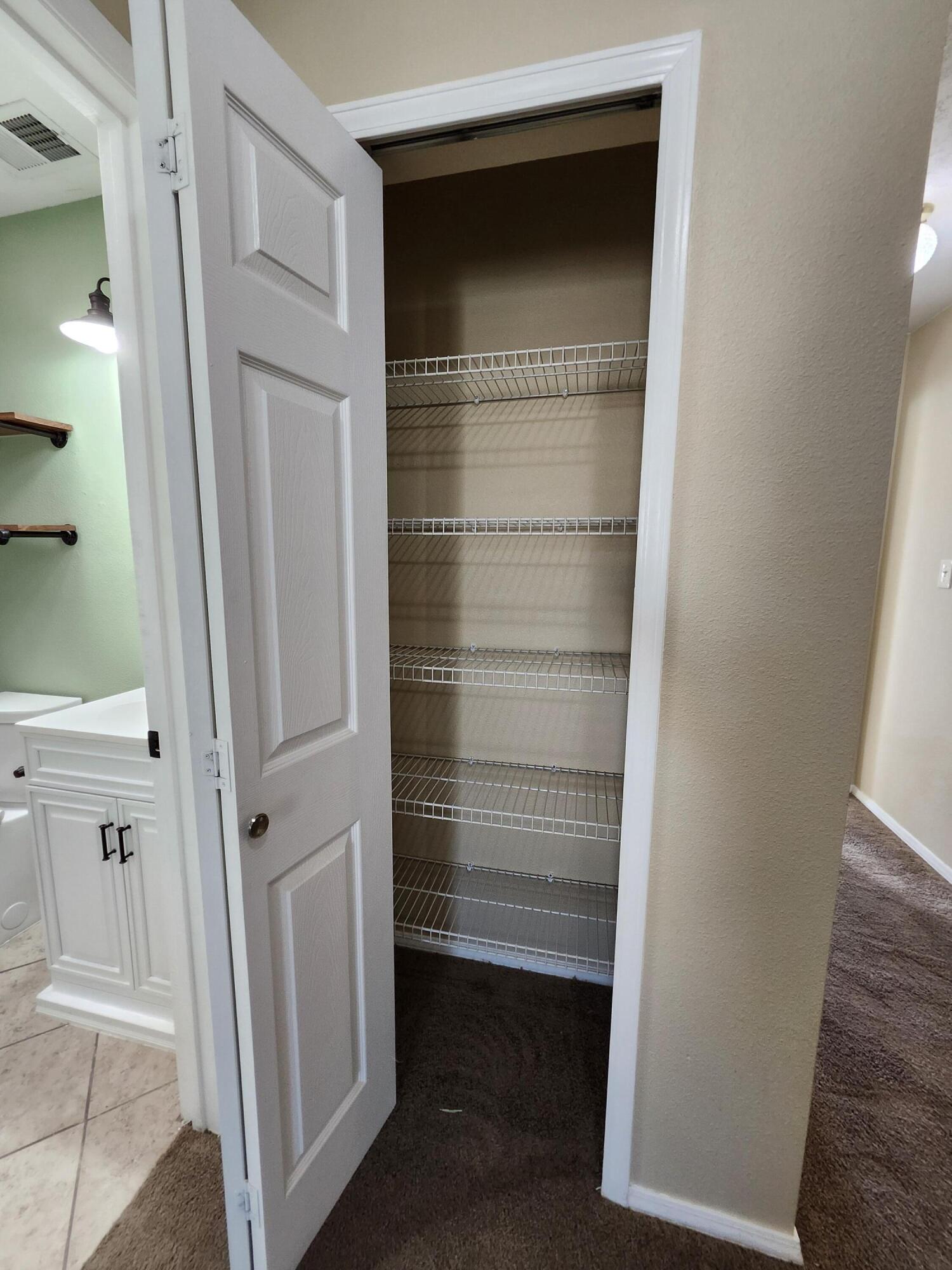 7312 PECHORA Drive NE