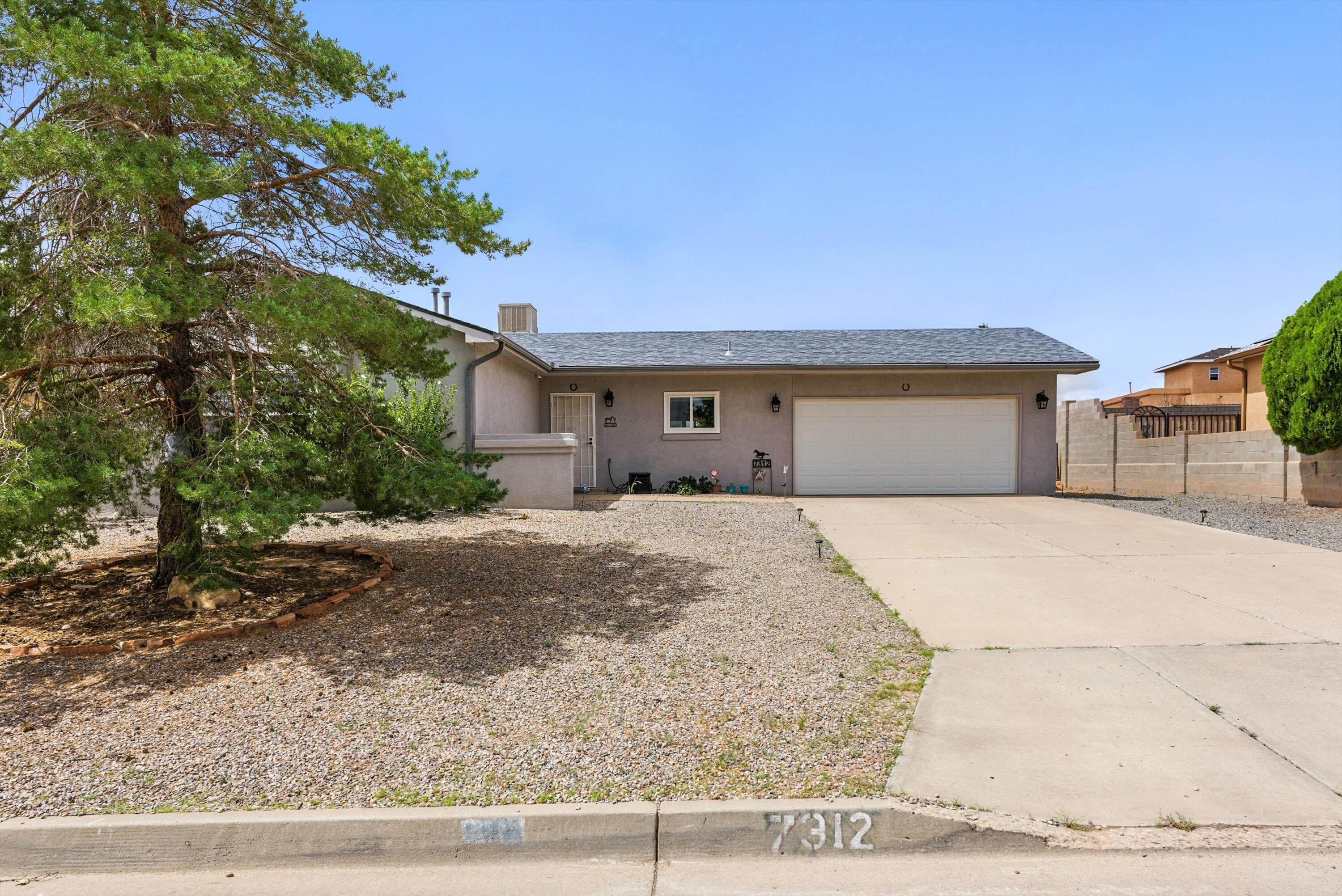 7312 PECHORA Drive NE