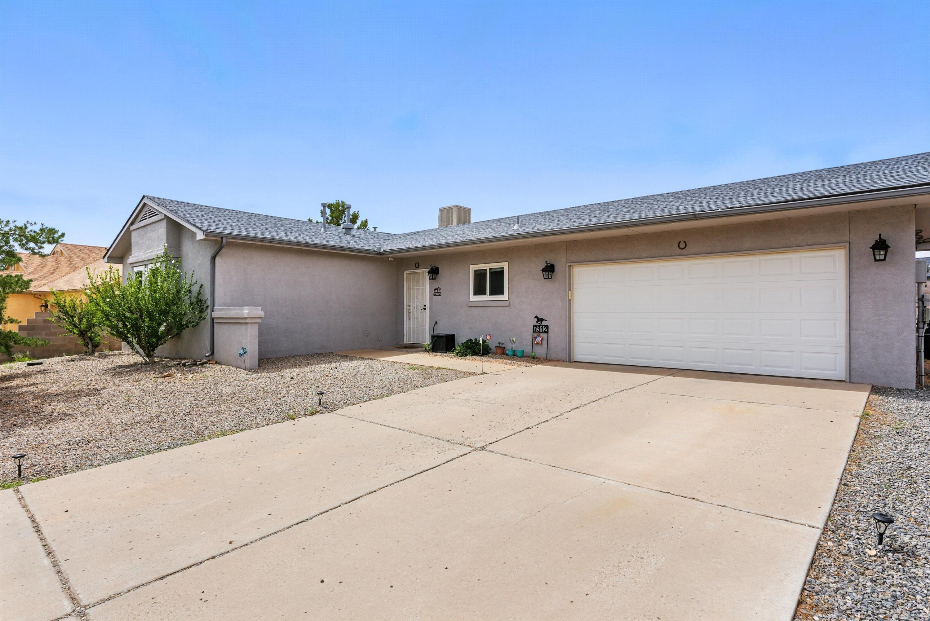 7312 PECHORA Drive NE