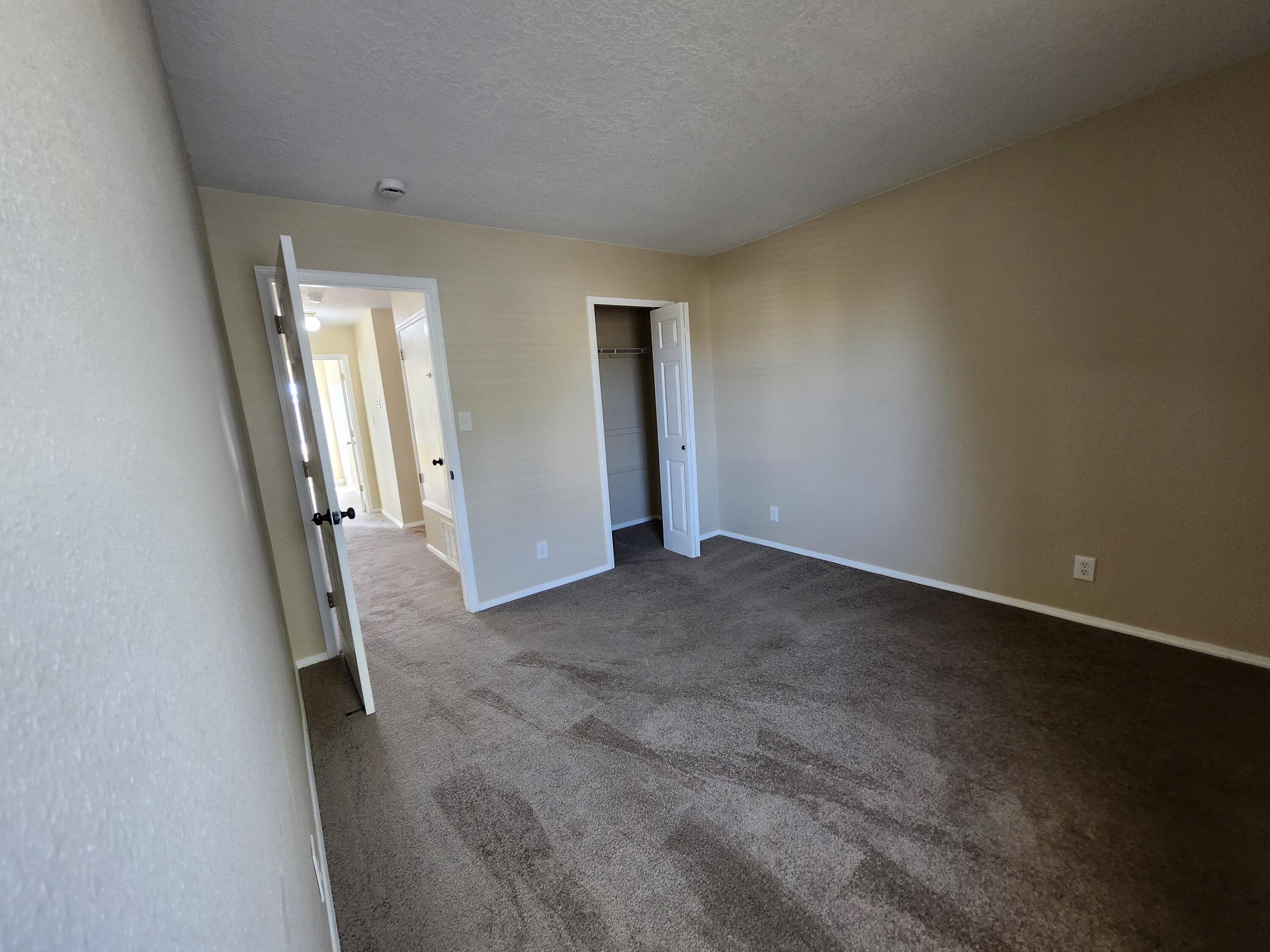 7312 PECHORA Drive NE