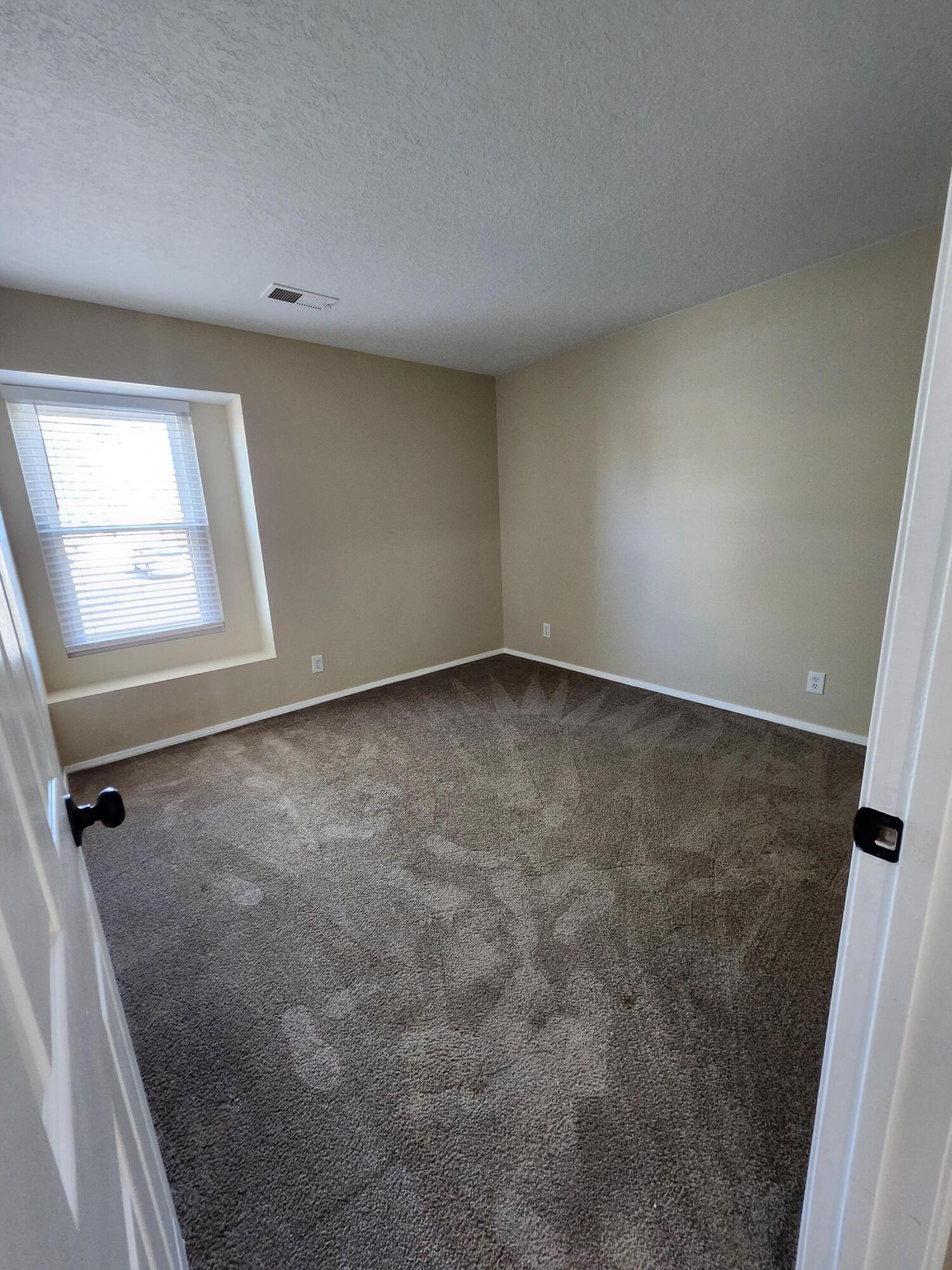 7312 PECHORA Drive NE