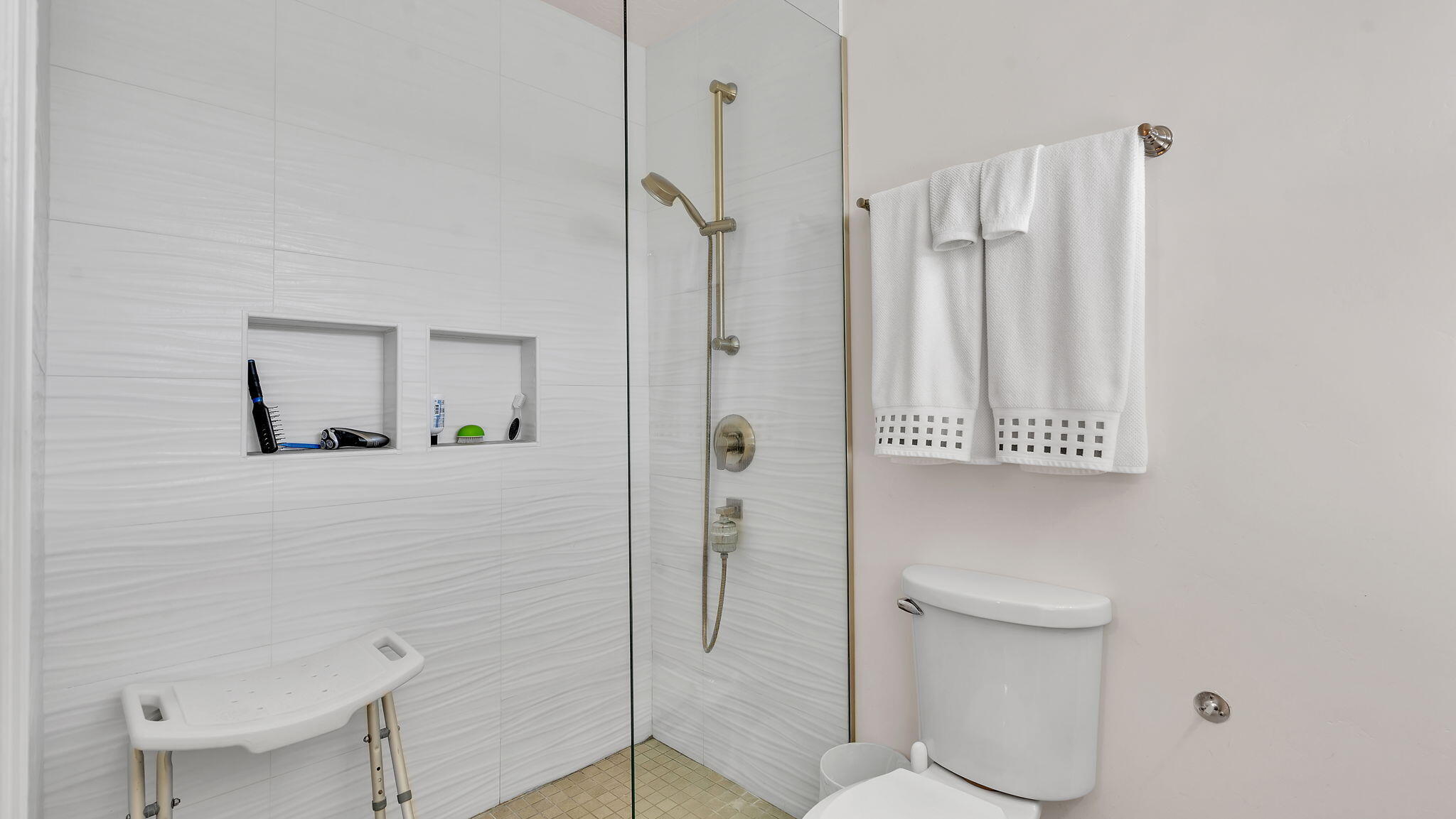 5412 RAWLINGS Road NE