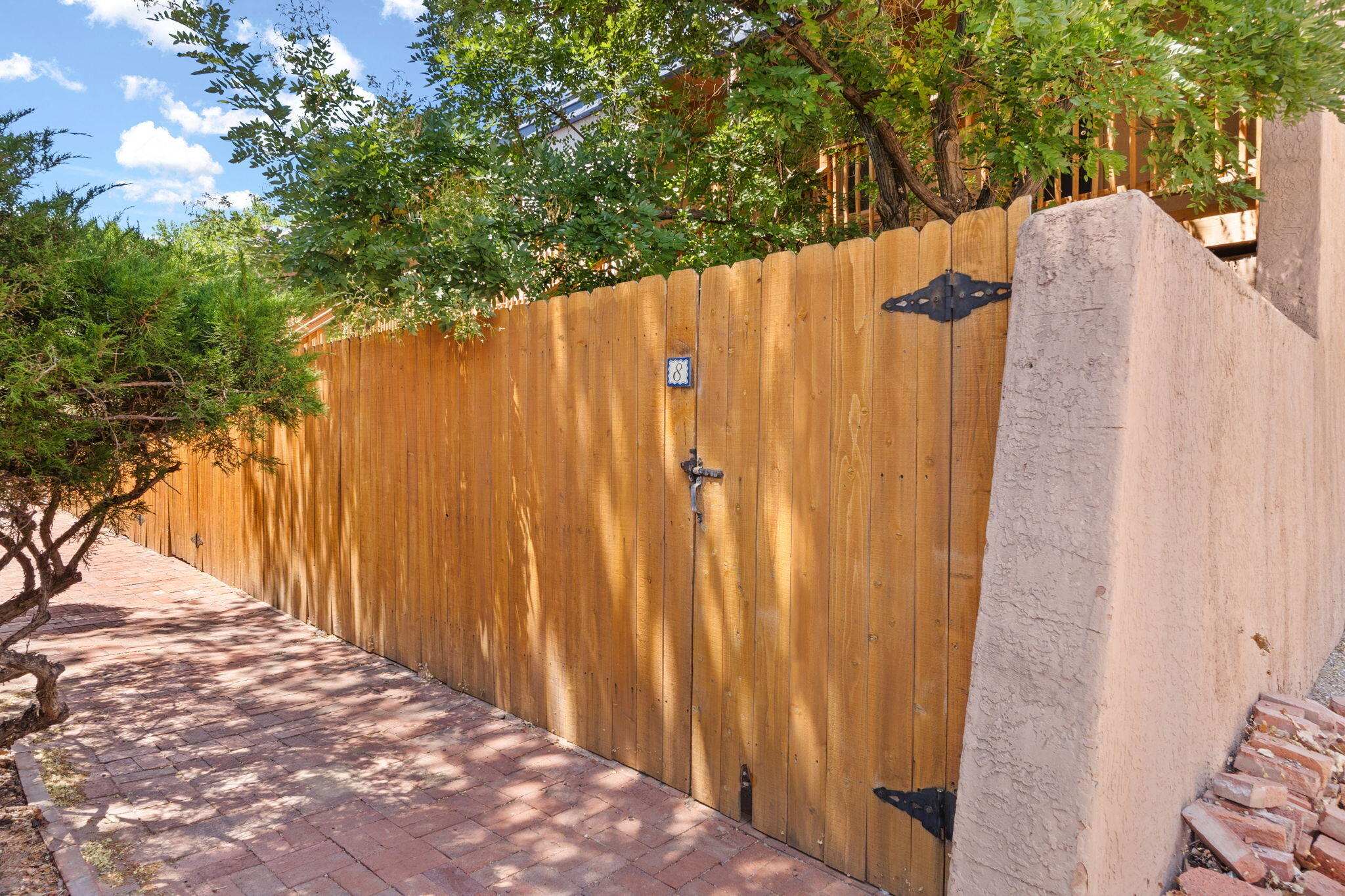 520 14TH Street SW 8