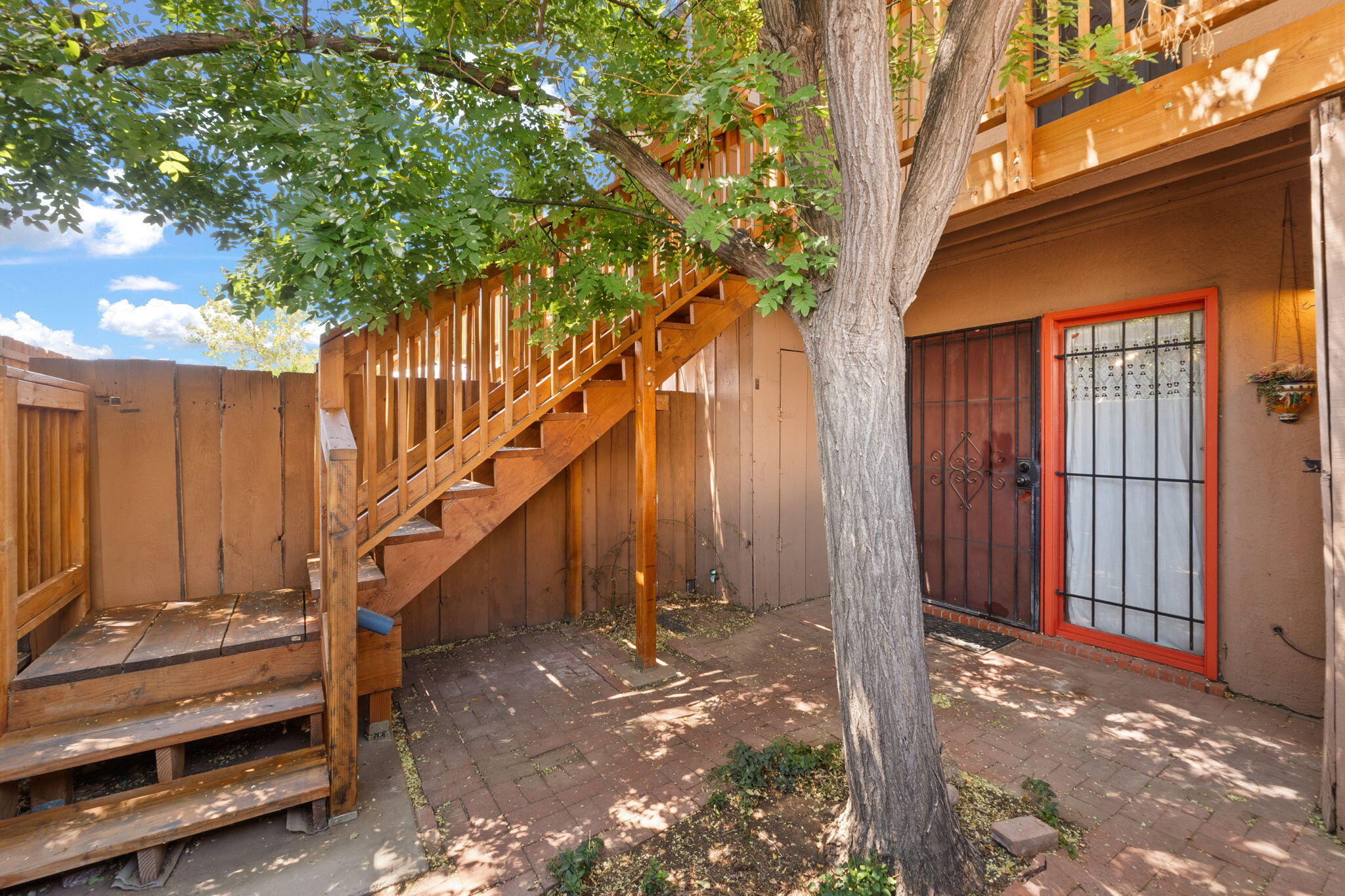 520 14TH Street SW 8