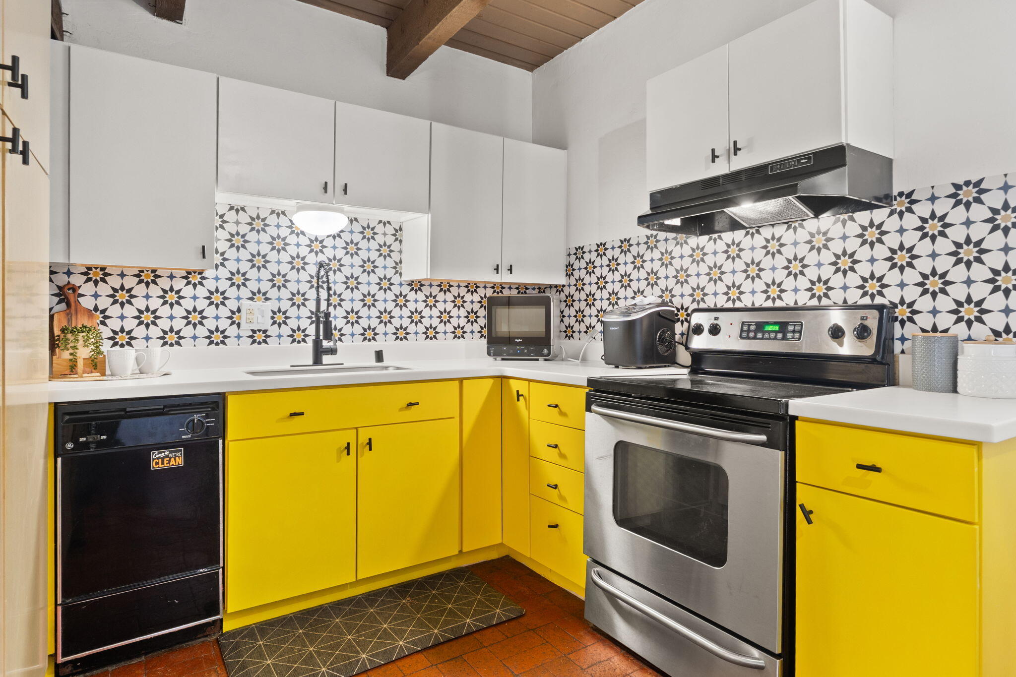 520 14TH Street SW 8