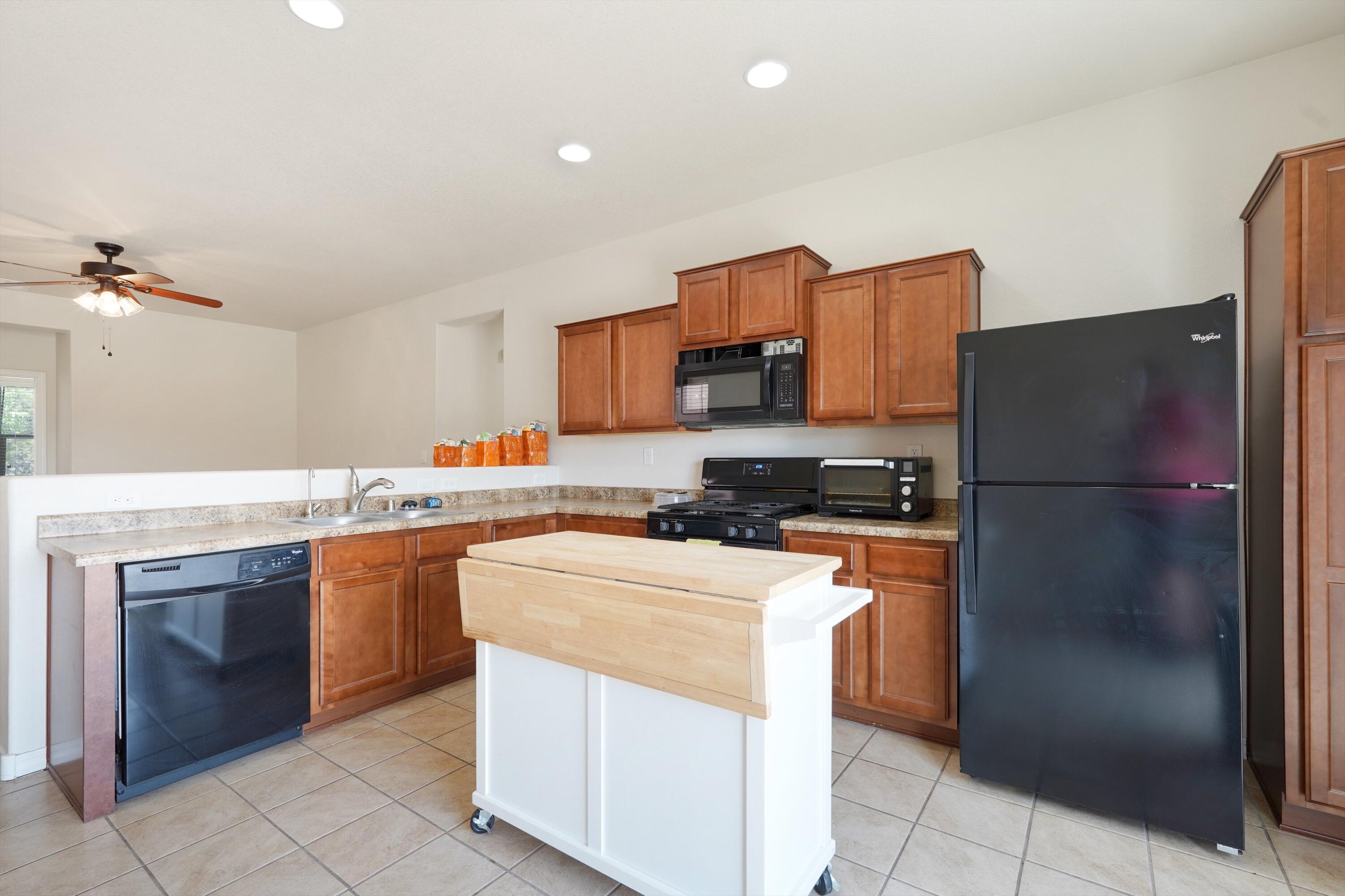 1824 CHISHOLM Trail NE