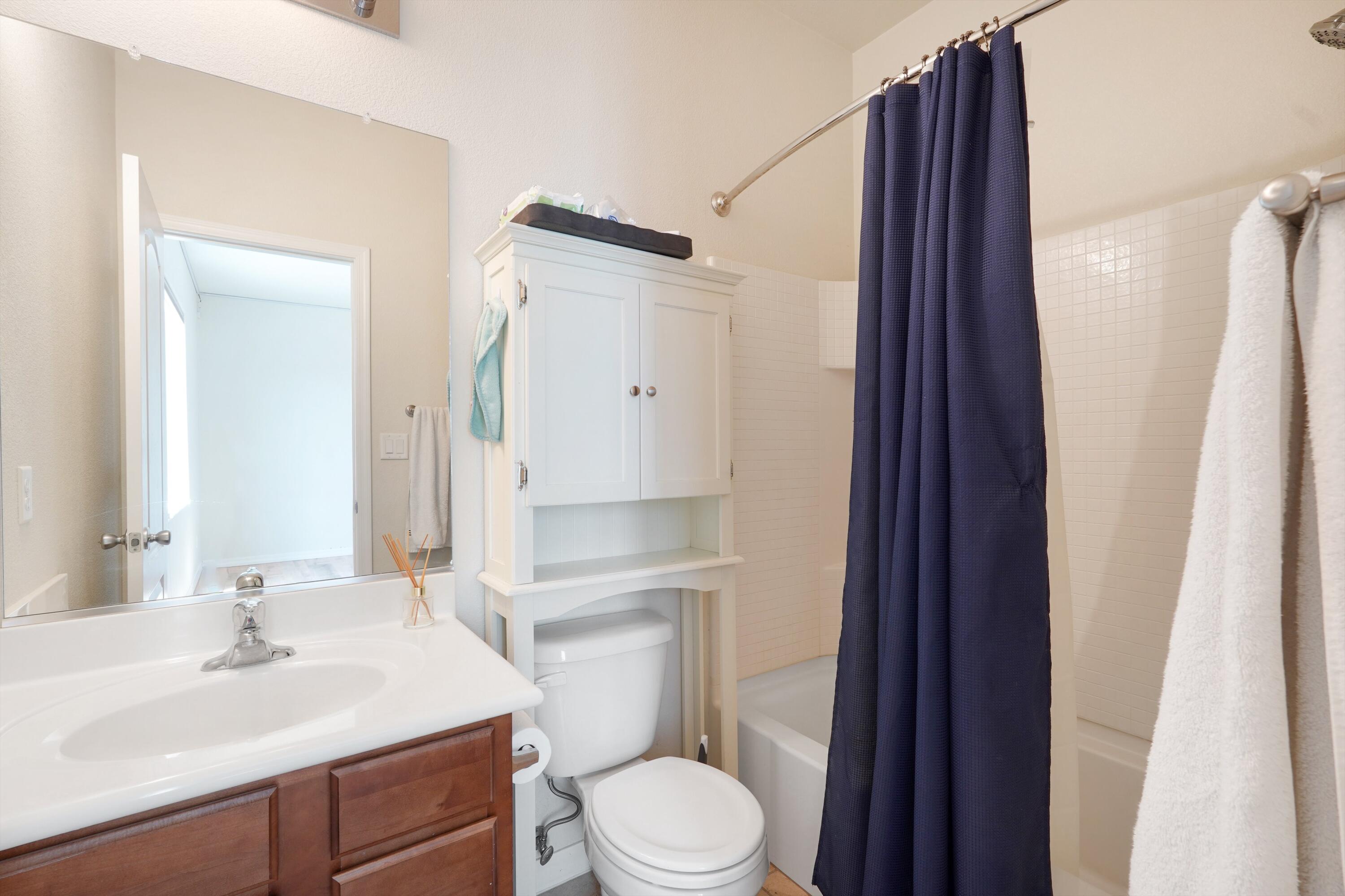 1824 CHISHOLM Trail NE