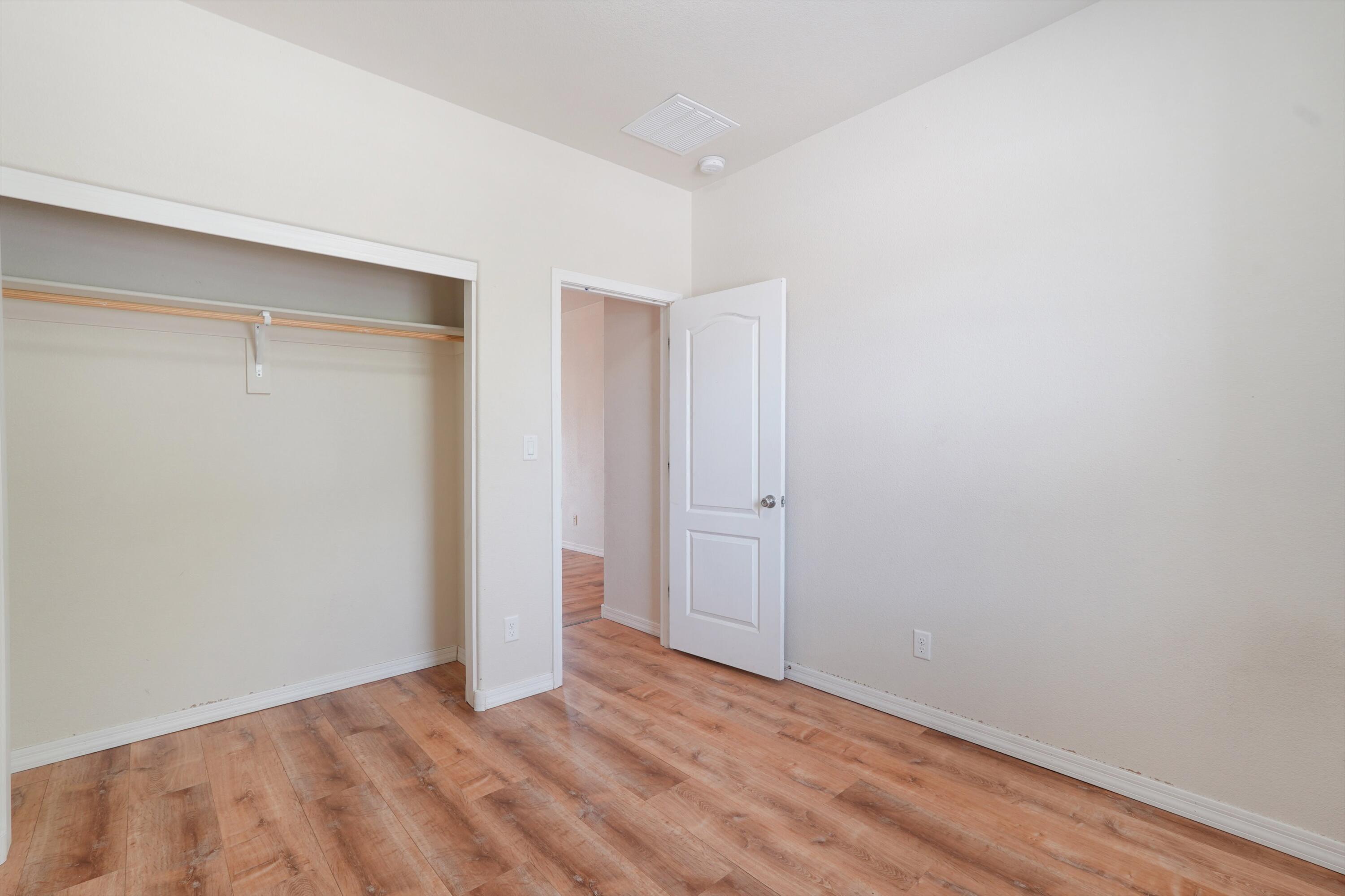 1824 CHISHOLM Trail NE