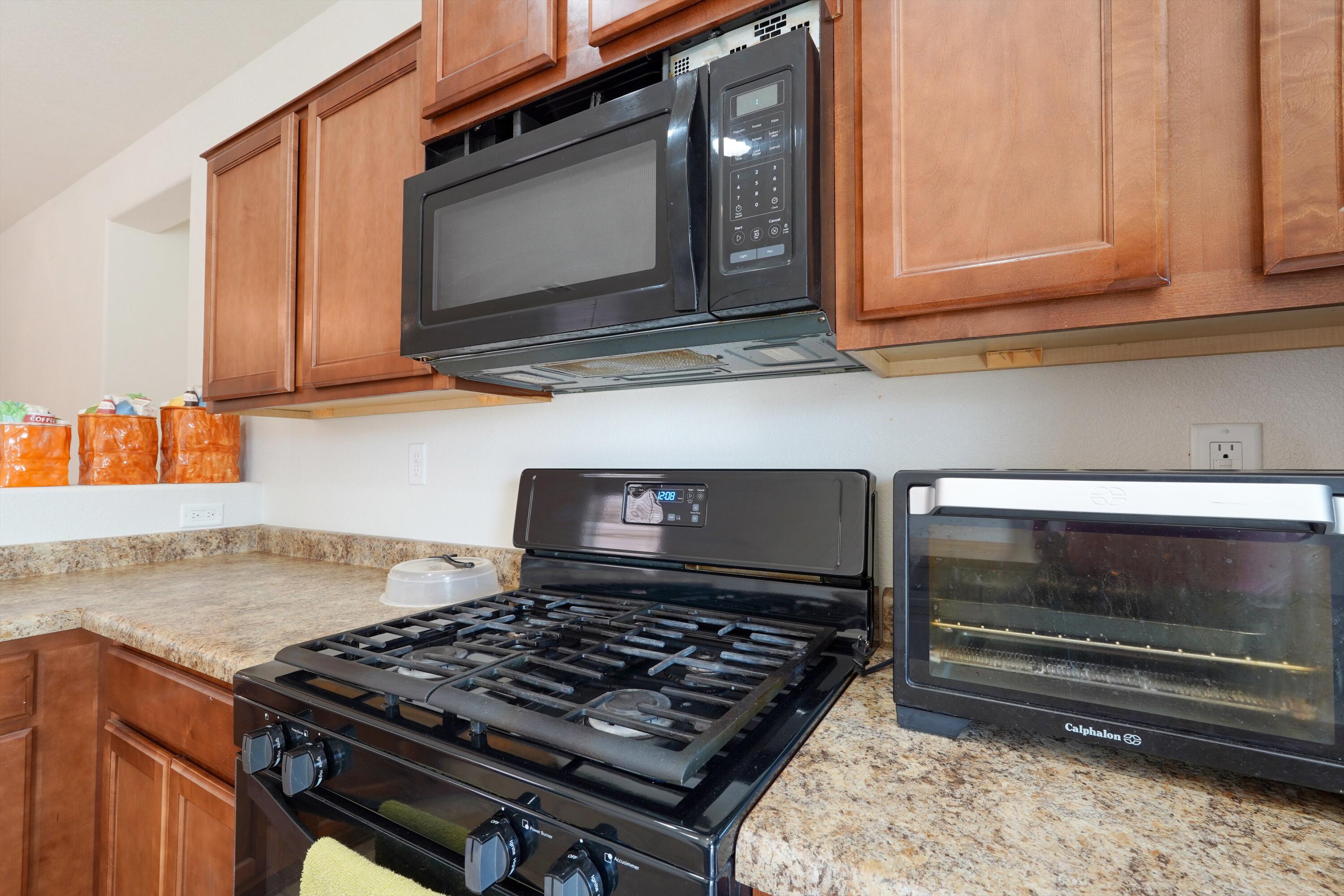 1824 CHISHOLM Trail NE