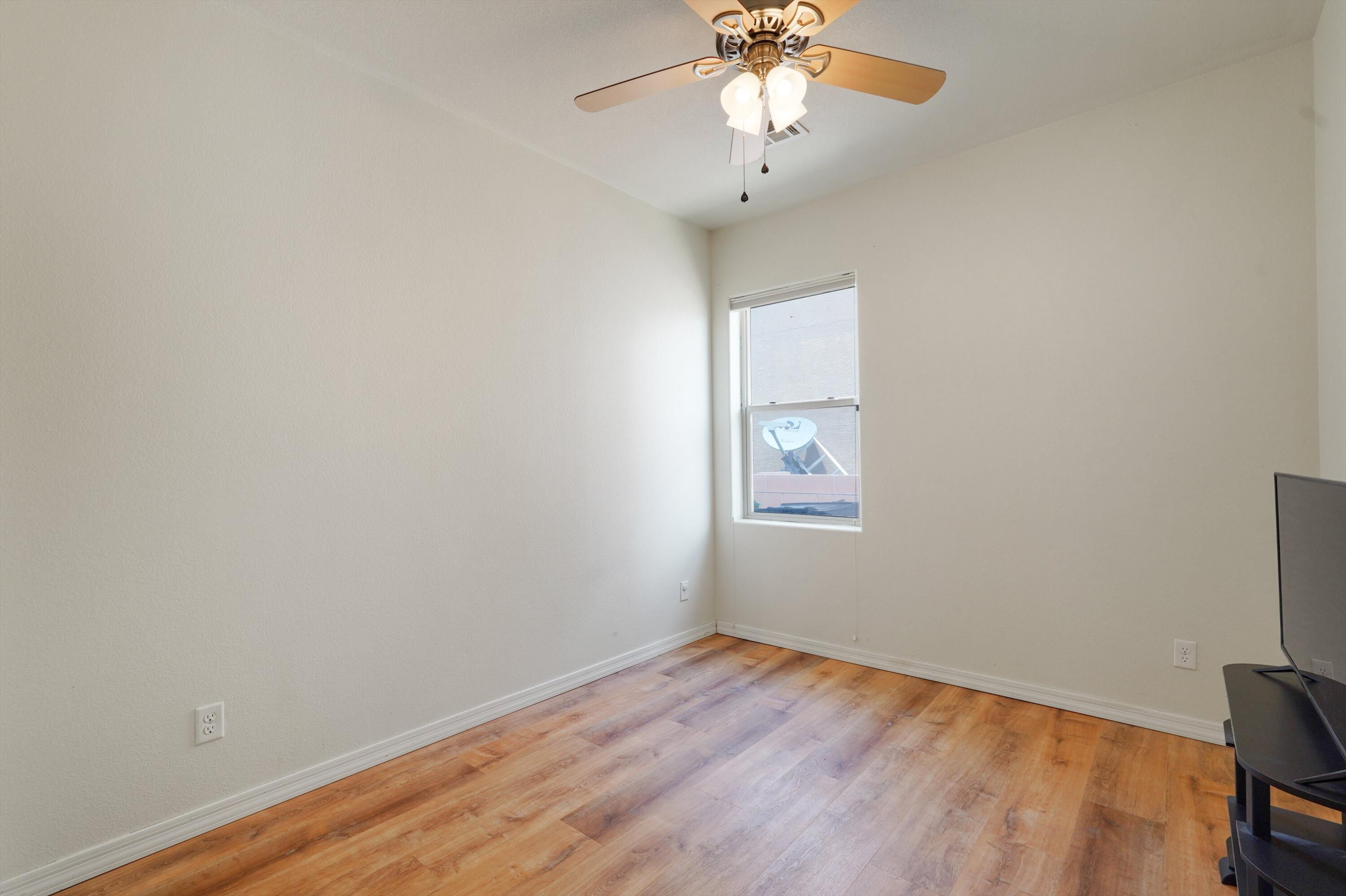 1824 CHISHOLM Trail NE