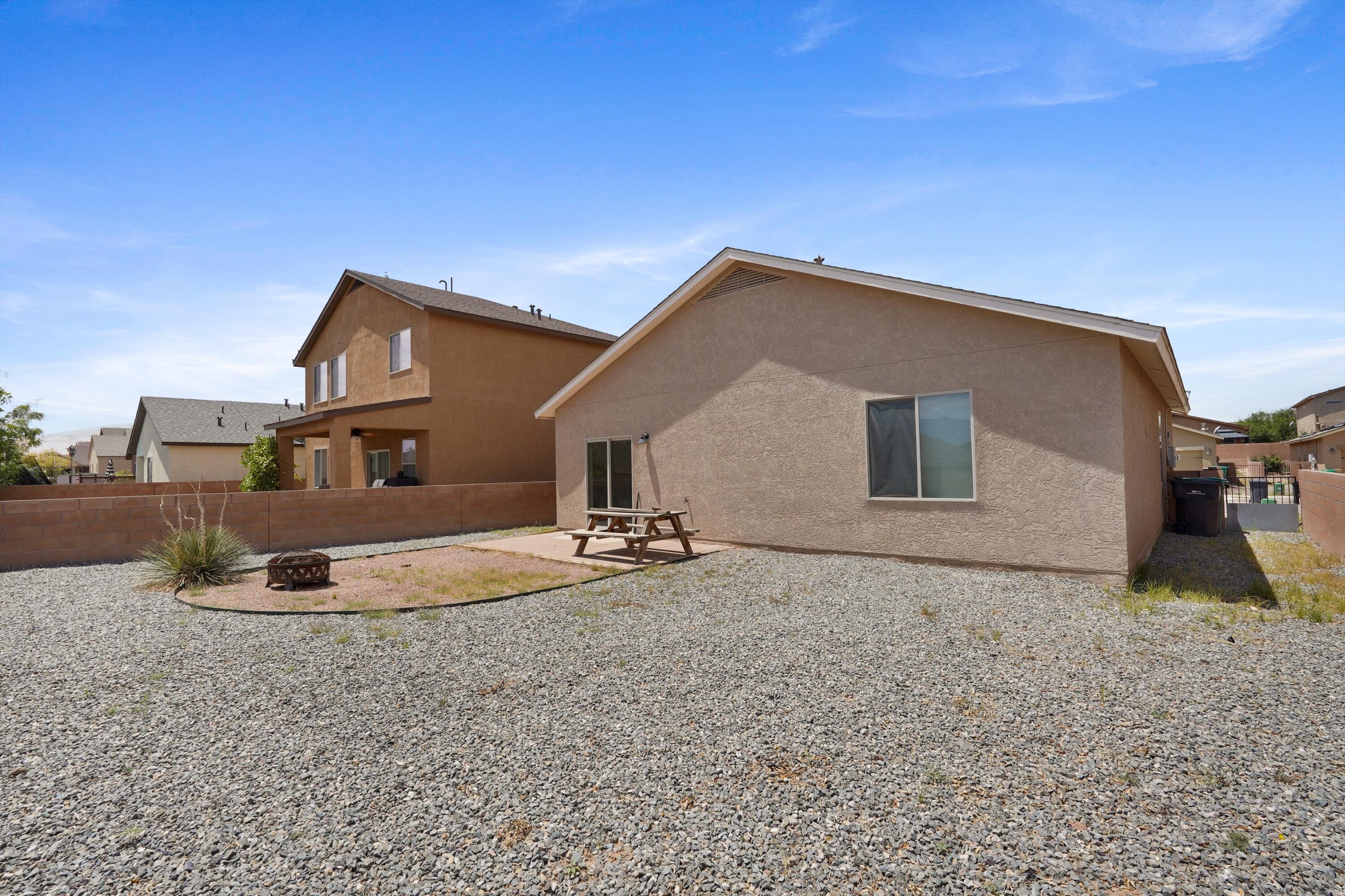 1824 CHISHOLM Trail NE