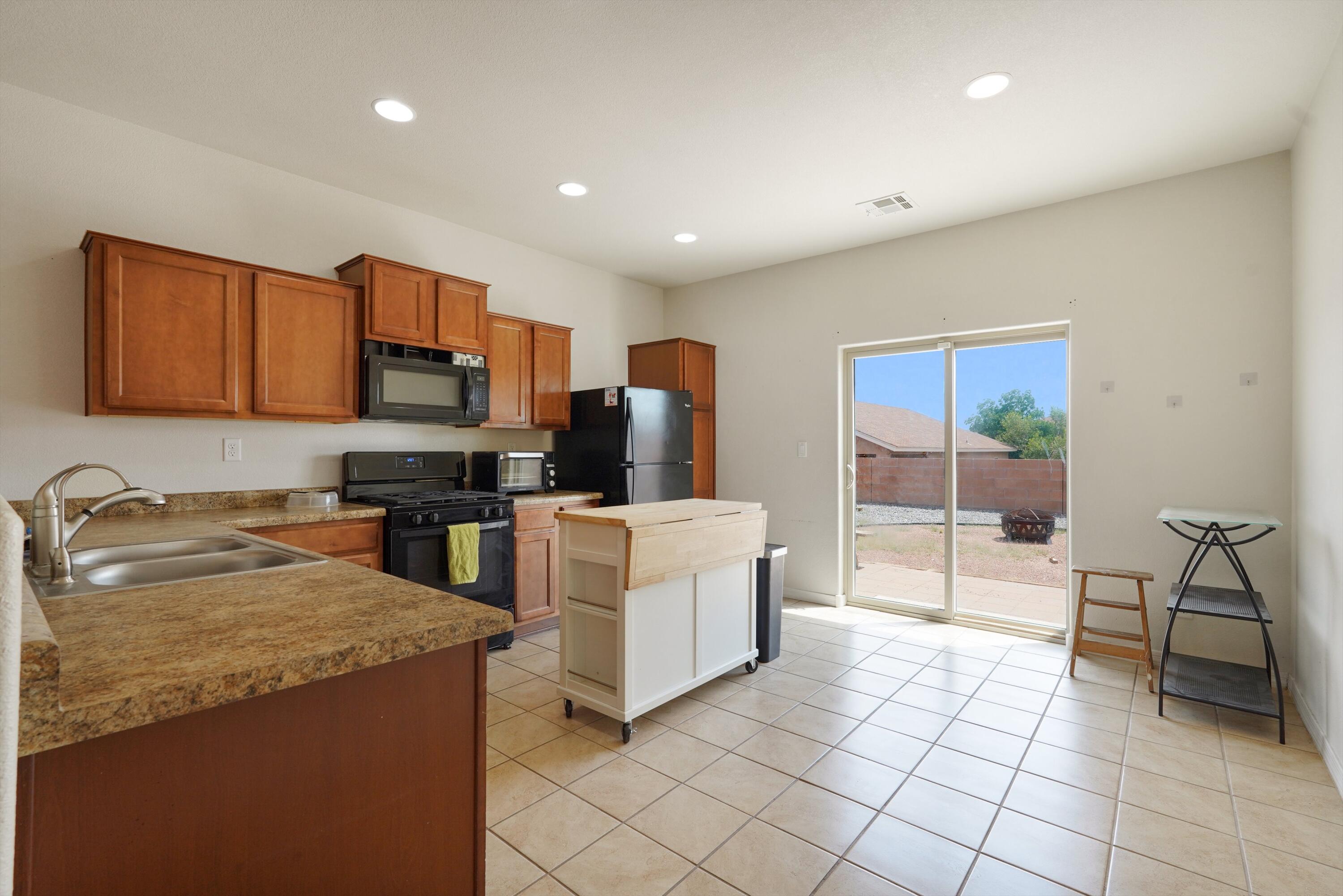 1824 CHISHOLM Trail NE