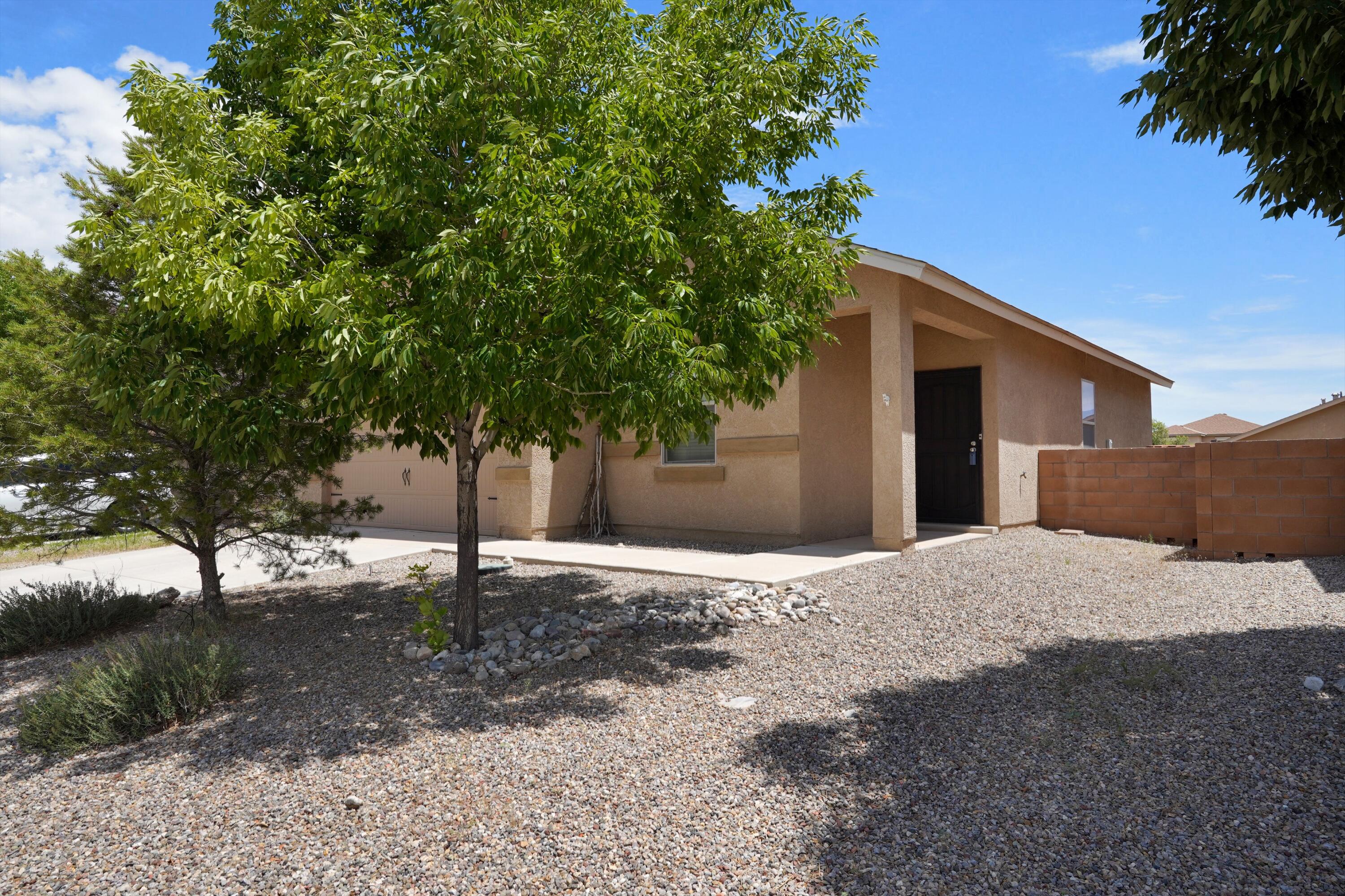 1824 CHISHOLM Trail NE