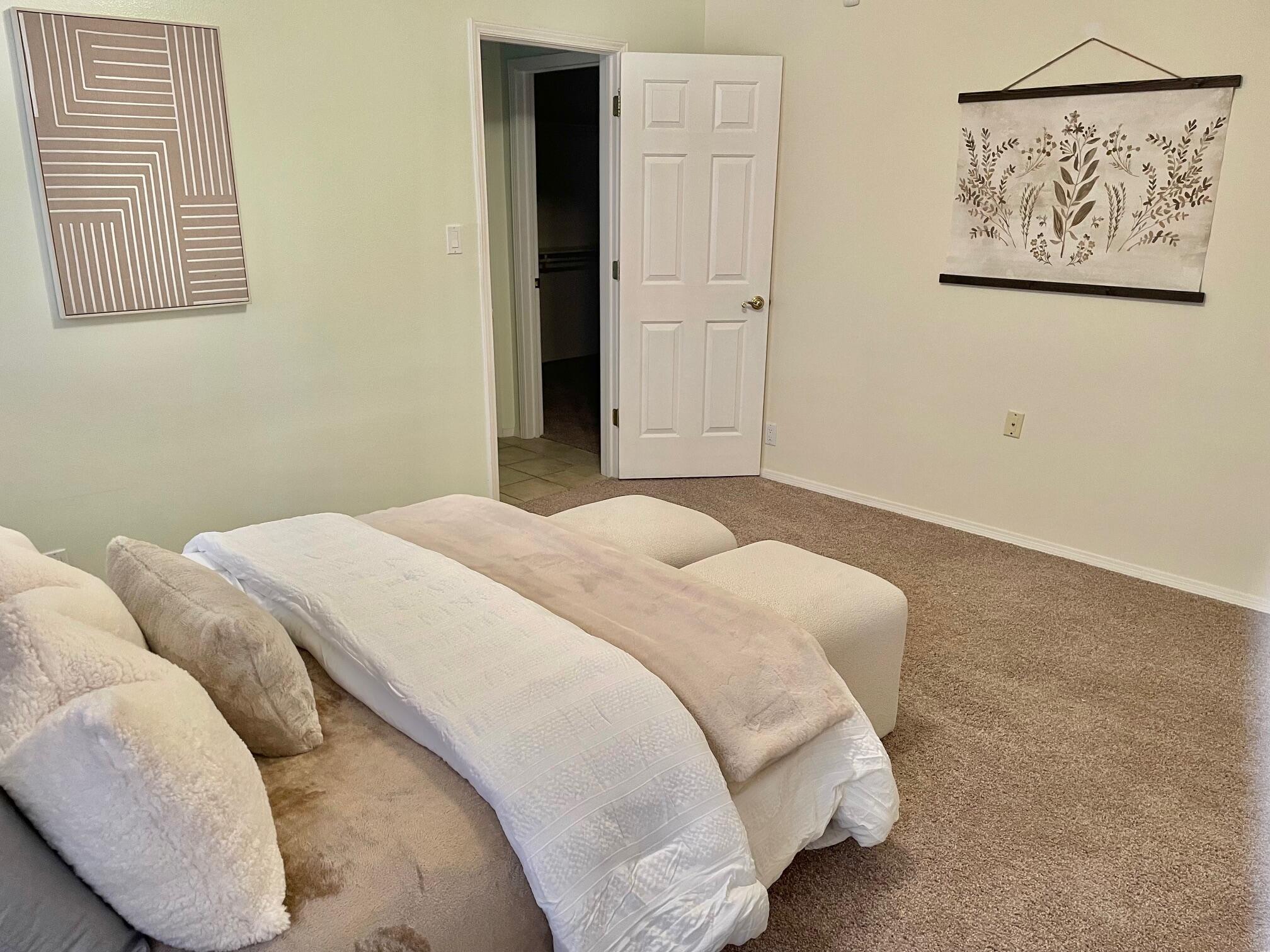 202 UTAH MEADOW Road NE