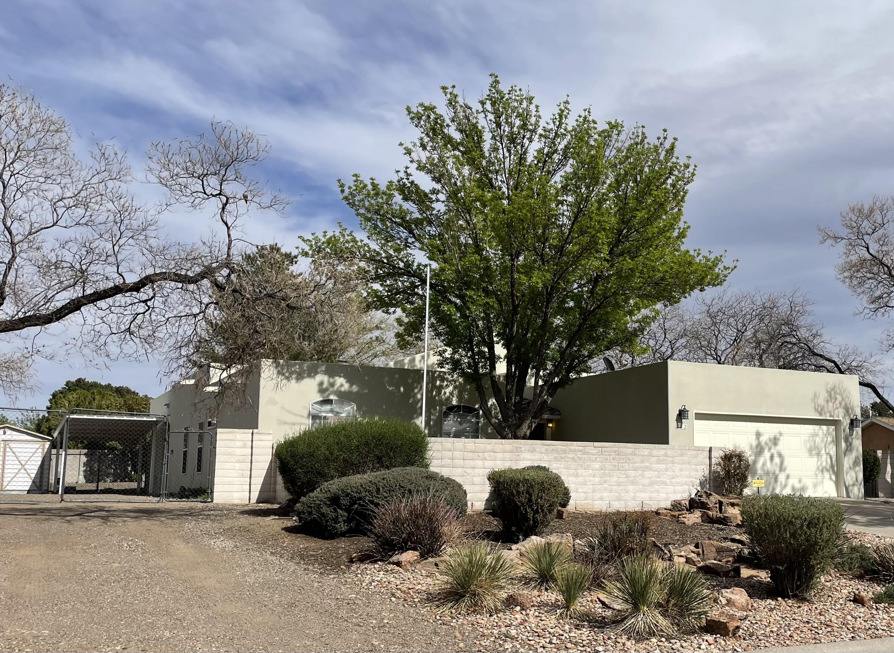 202 UTAH MEADOW Road NE