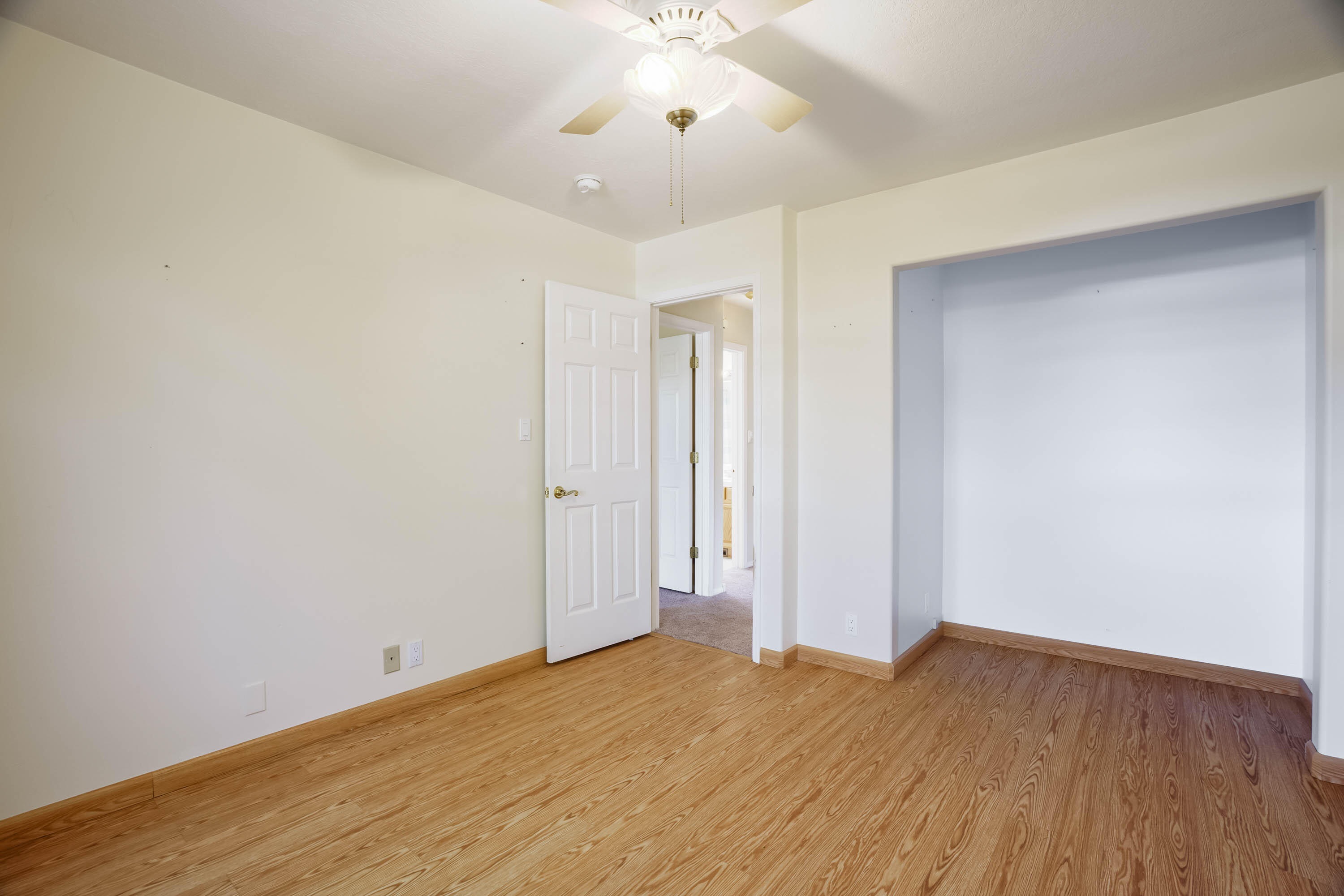 202 UTAH MEADOW Road NE