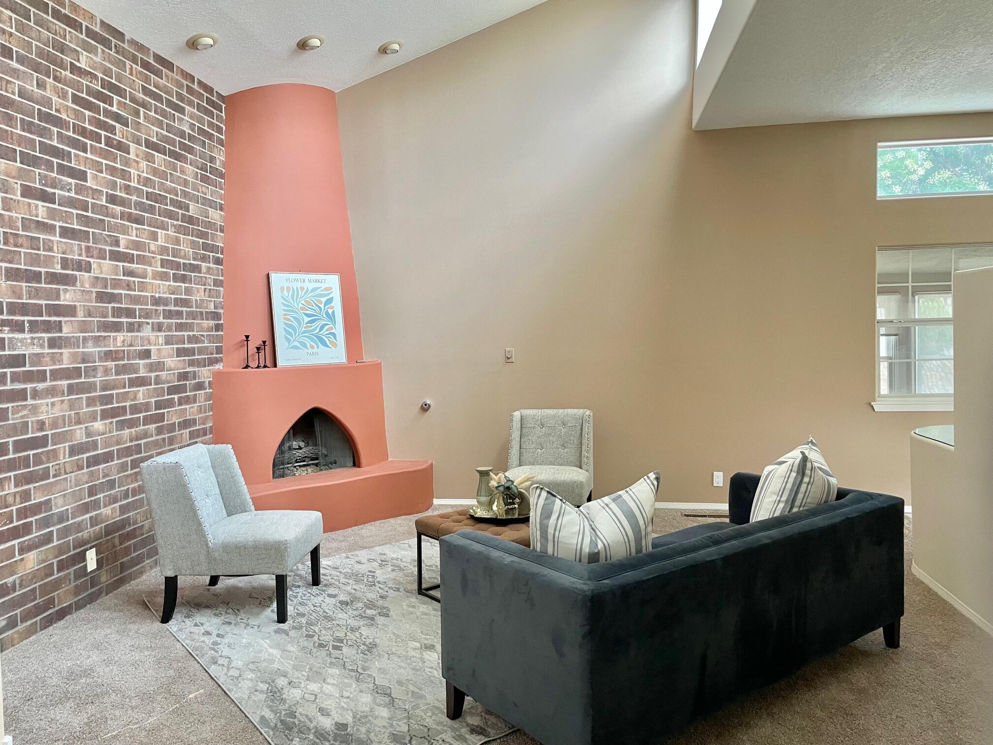 202 UTAH MEADOW Road NE