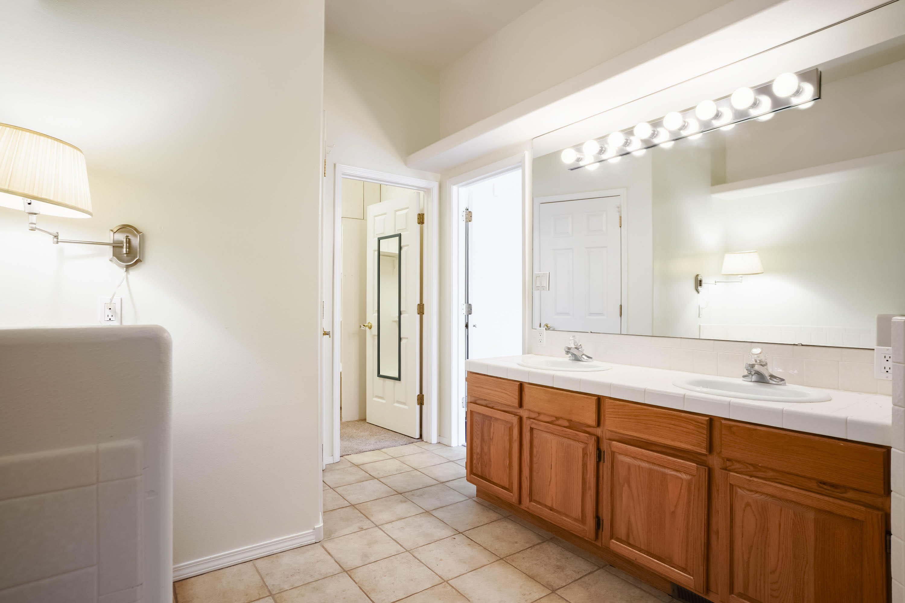 202 UTAH MEADOW Road NE