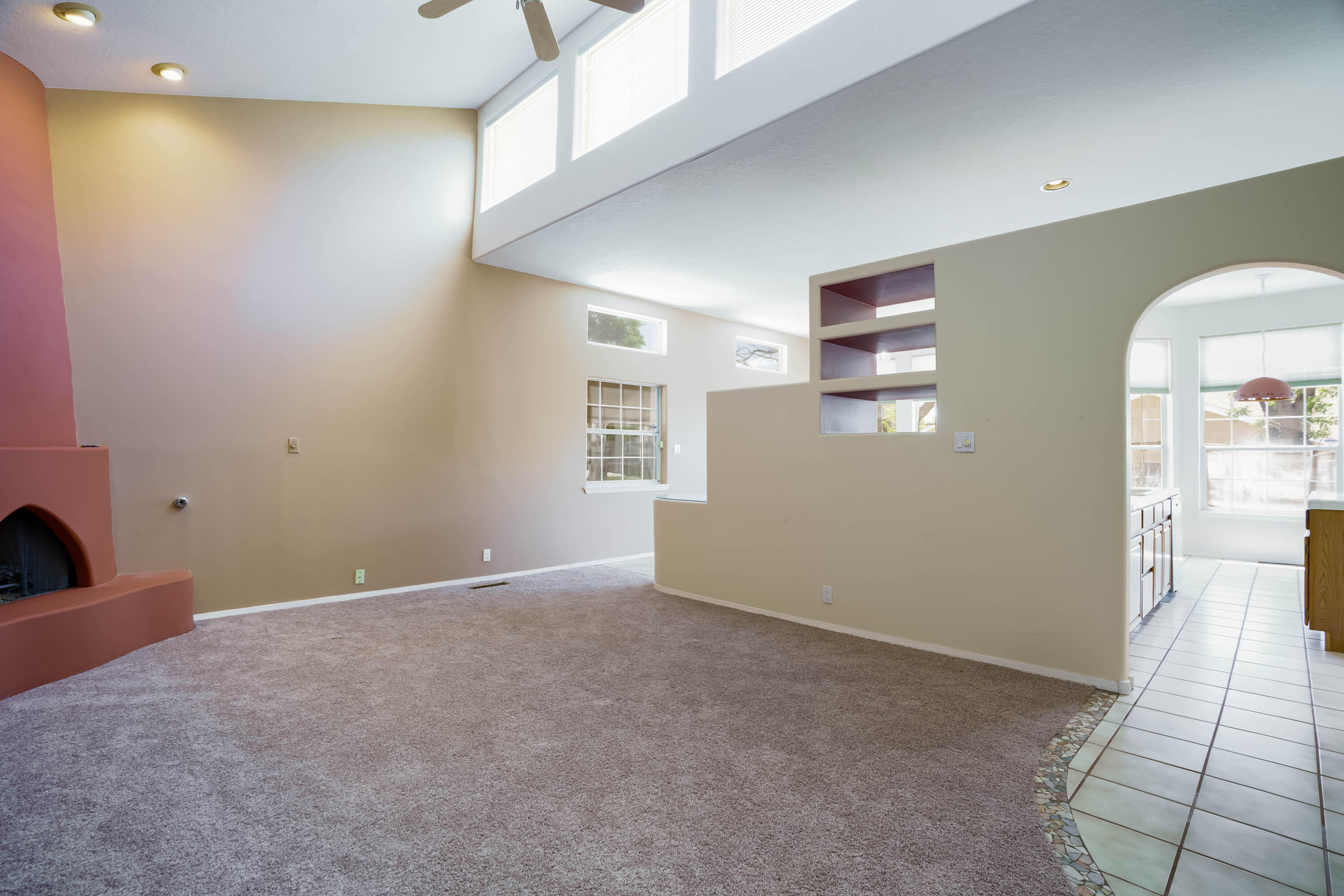 202 UTAH MEADOW Road NE