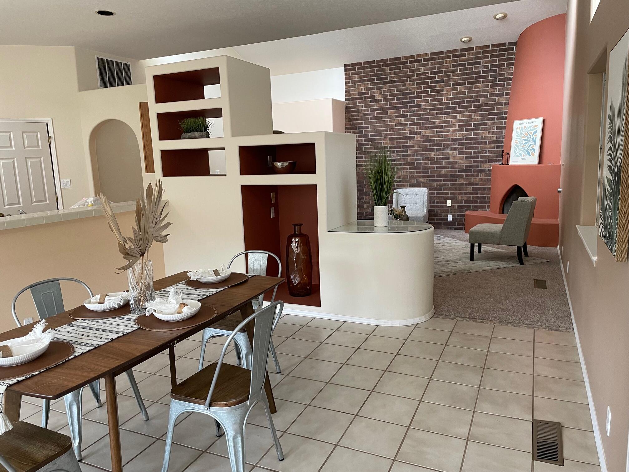 202 UTAH MEADOW Road NE