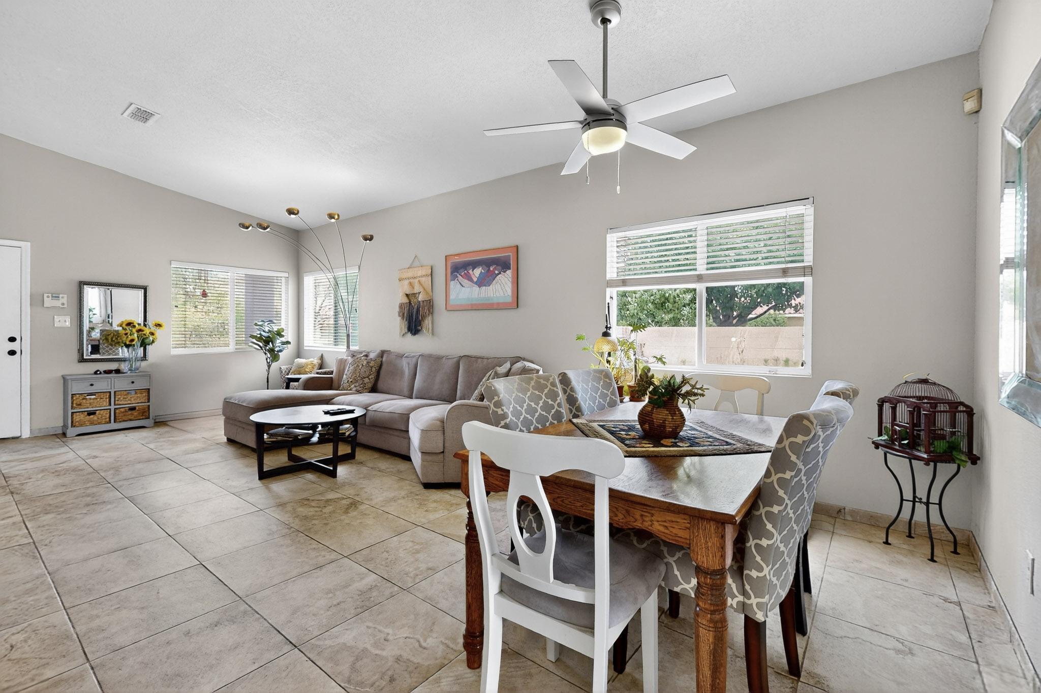 7036 CASA ELENA Drive NE