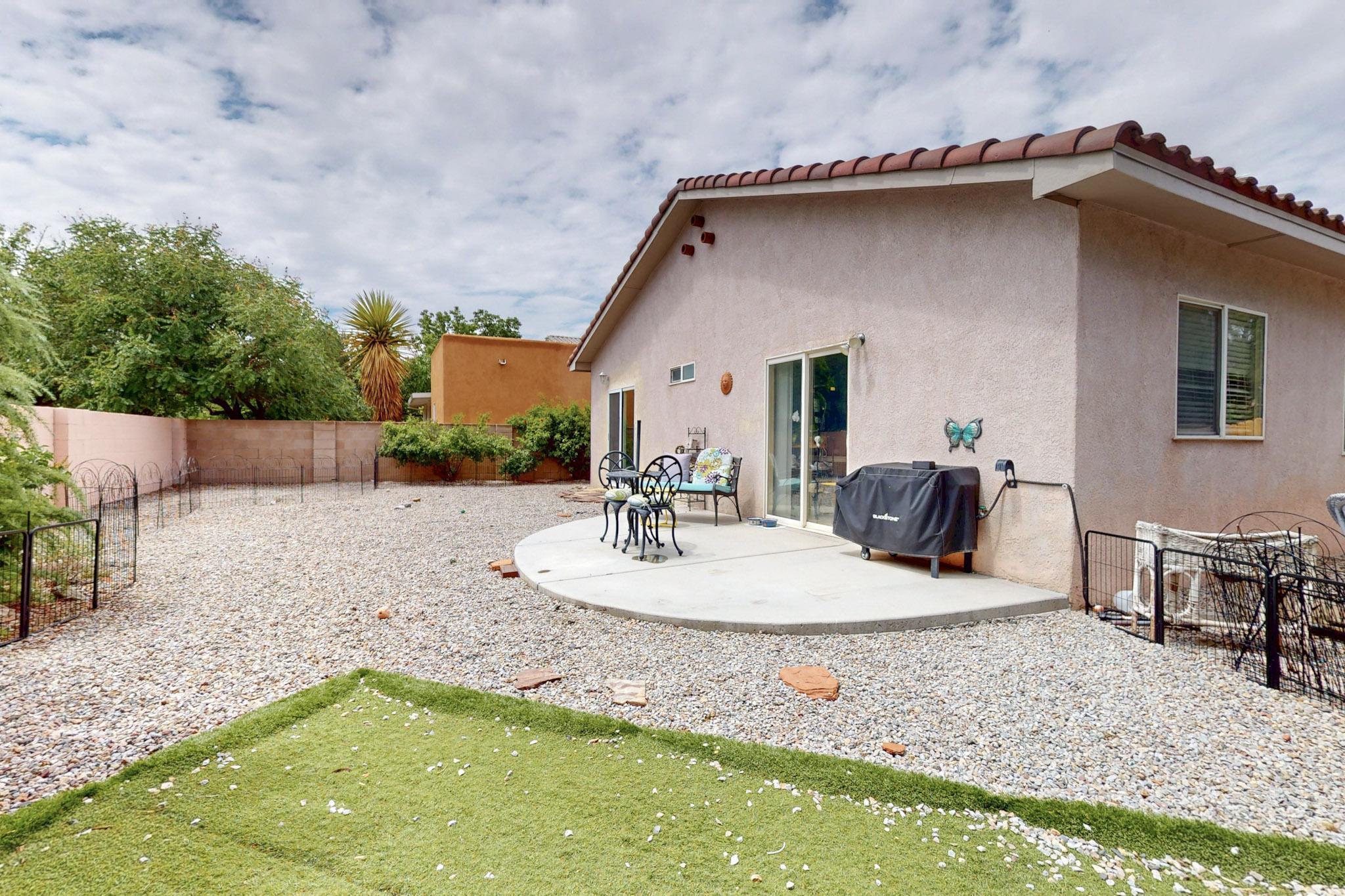 7036 CASA ELENA Drive NE