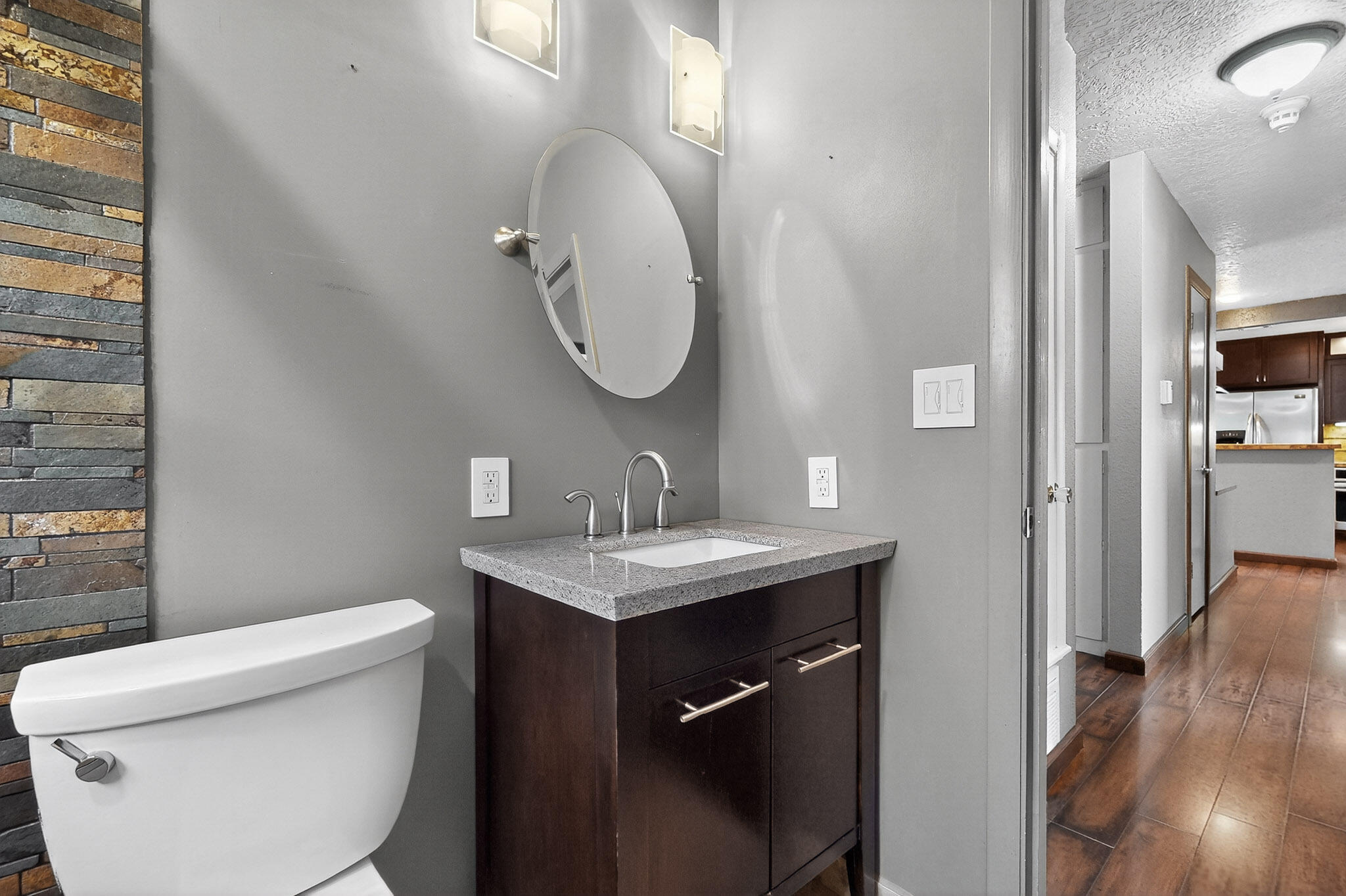 8505 BELLROSE Avenue NE