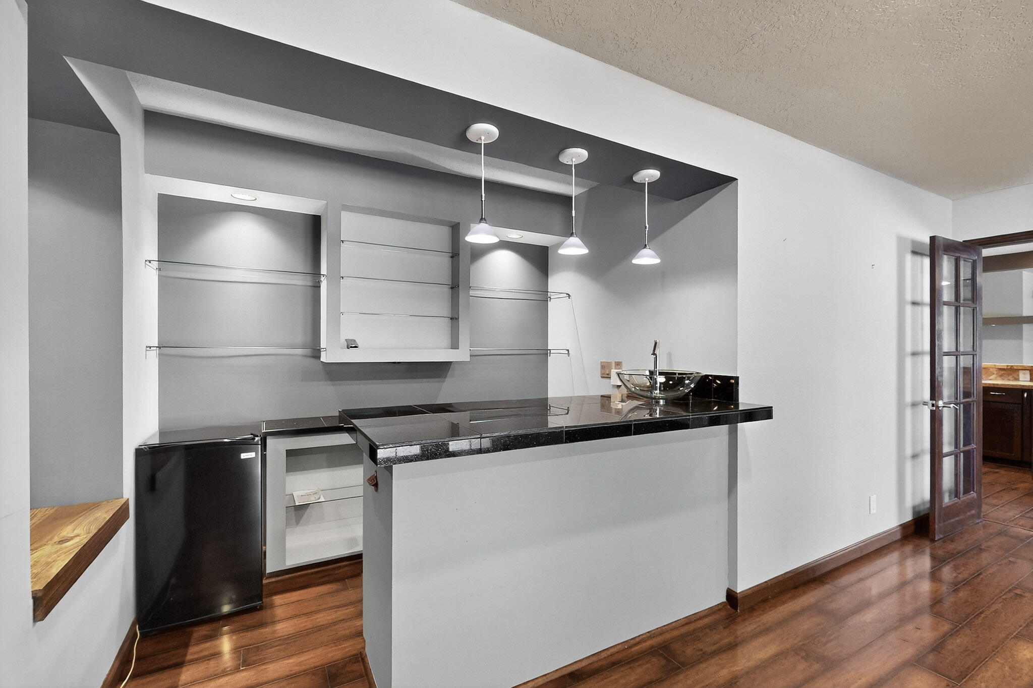 8505 BELLROSE Avenue NE