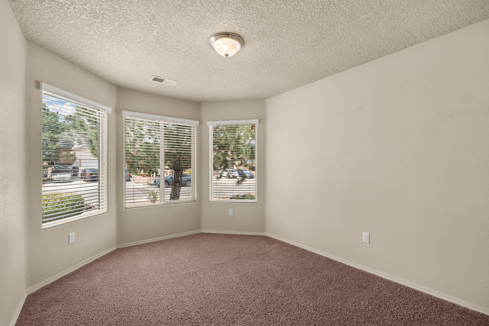 2034 S ENSENADA Circle SE