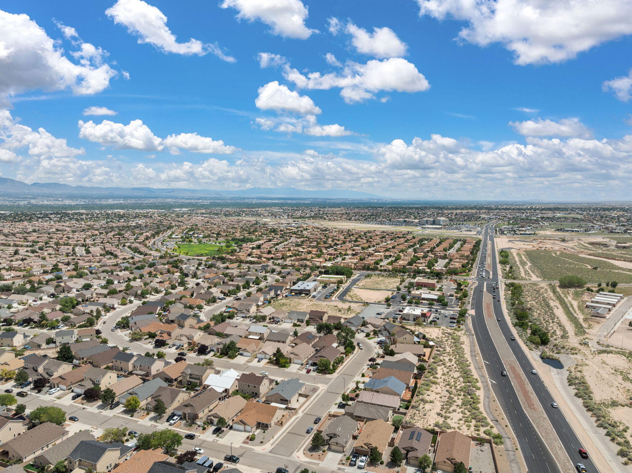 2034 S ENSENADA Circle SE