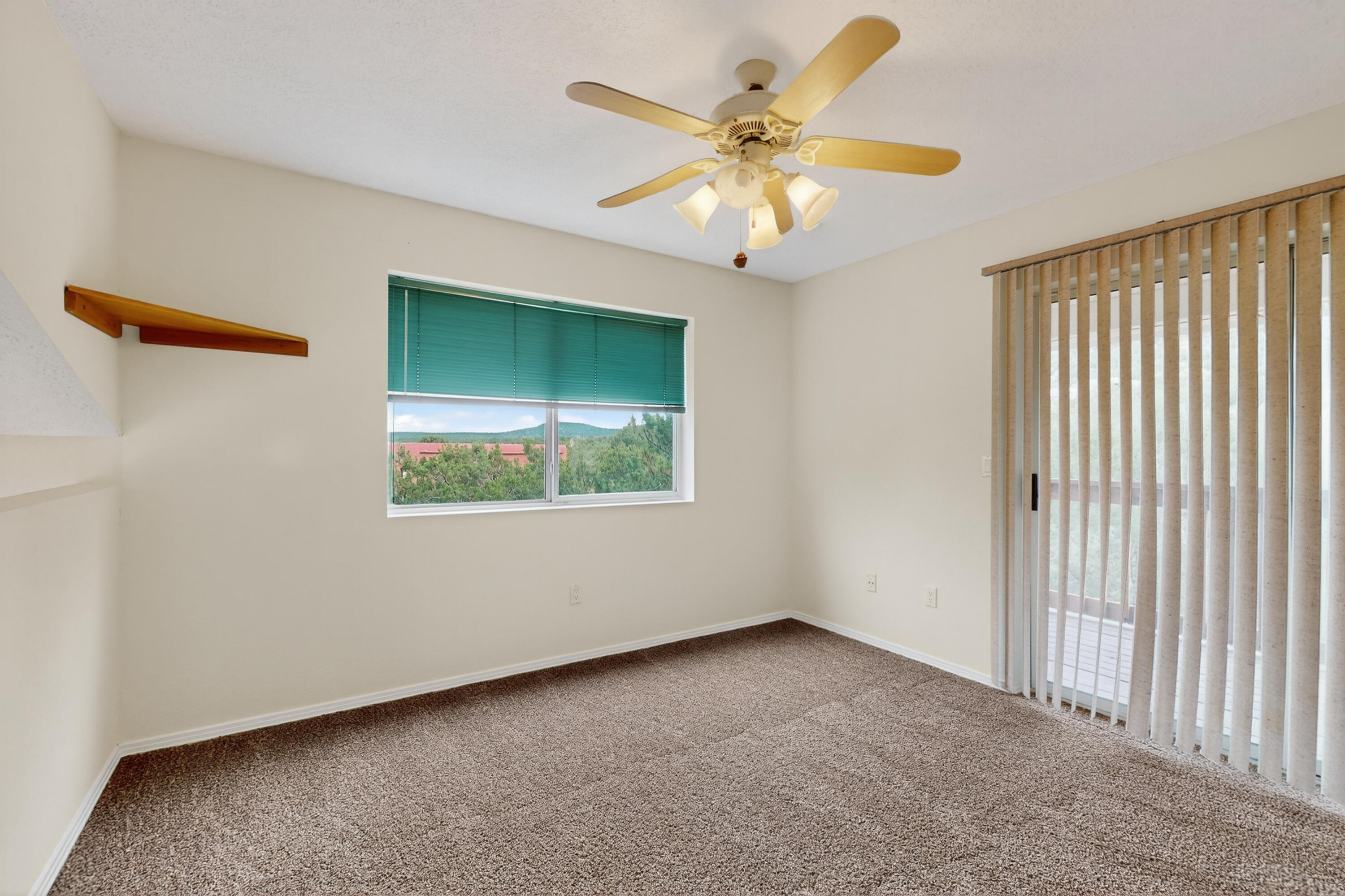 55 WESTERN SADDLE Drive