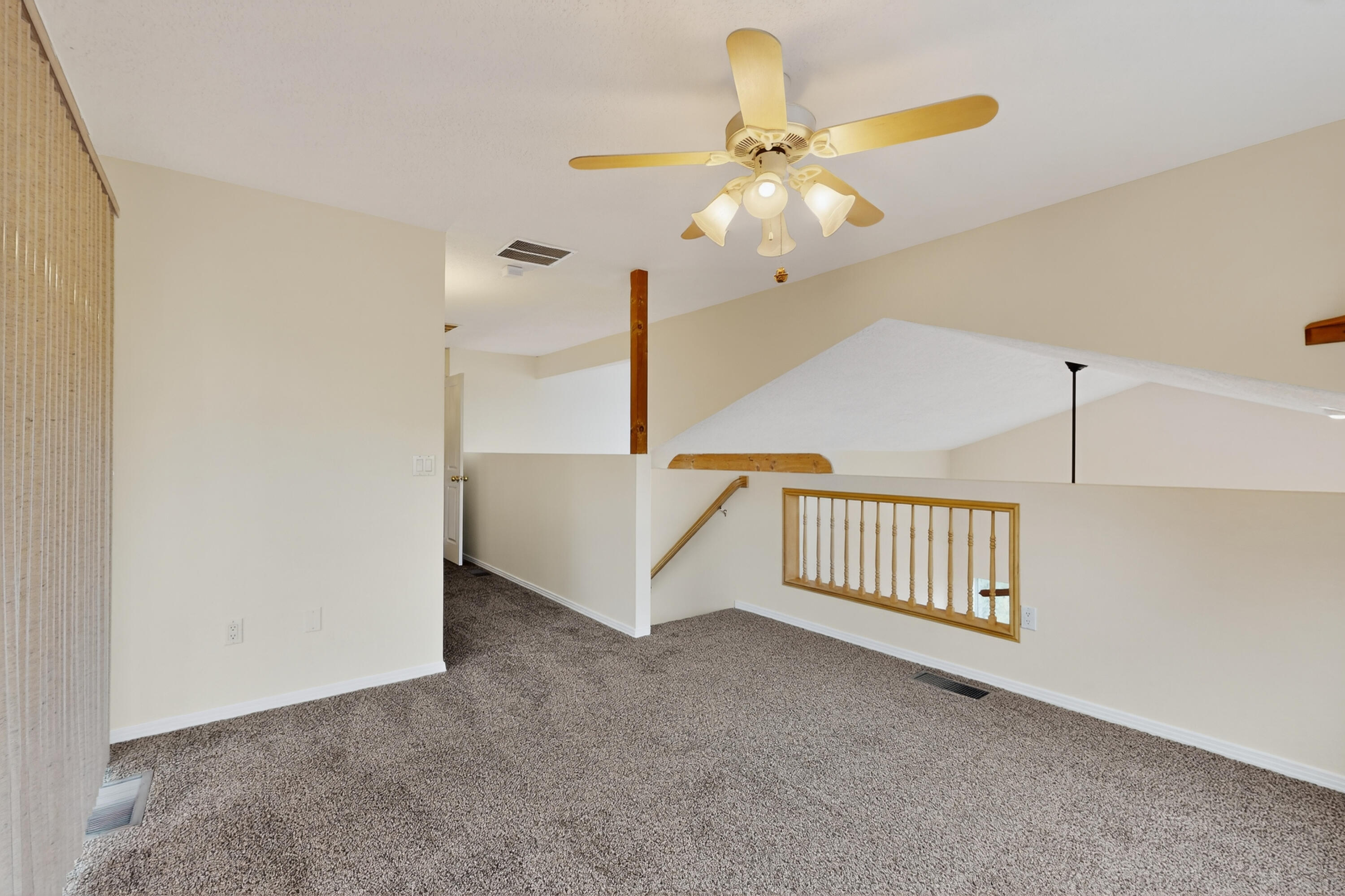 55 WESTERN SADDLE Drive