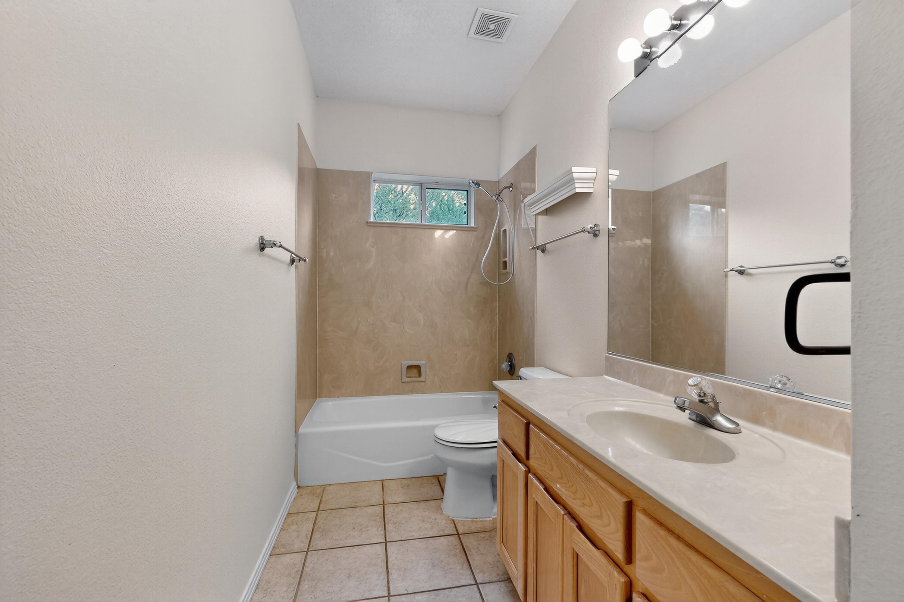 55 WESTERN SADDLE Drive