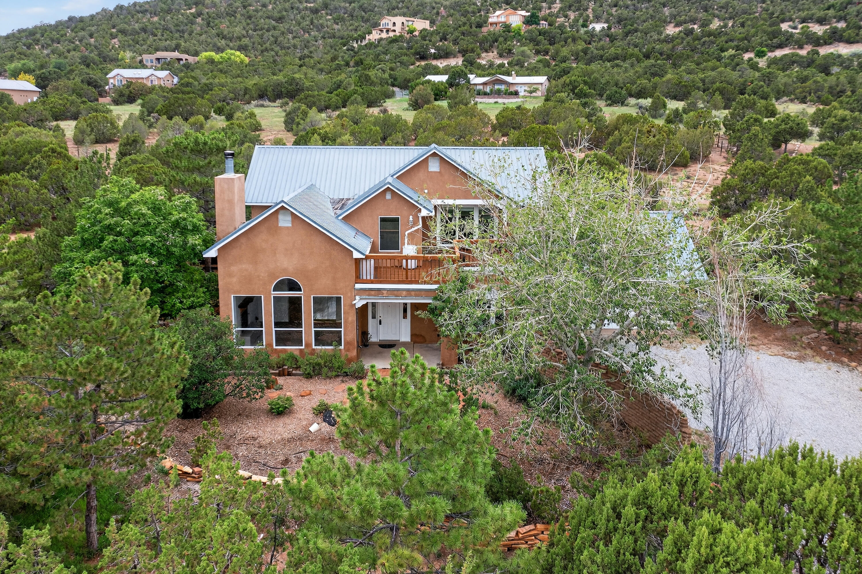 55 WESTERN SADDLE Drive