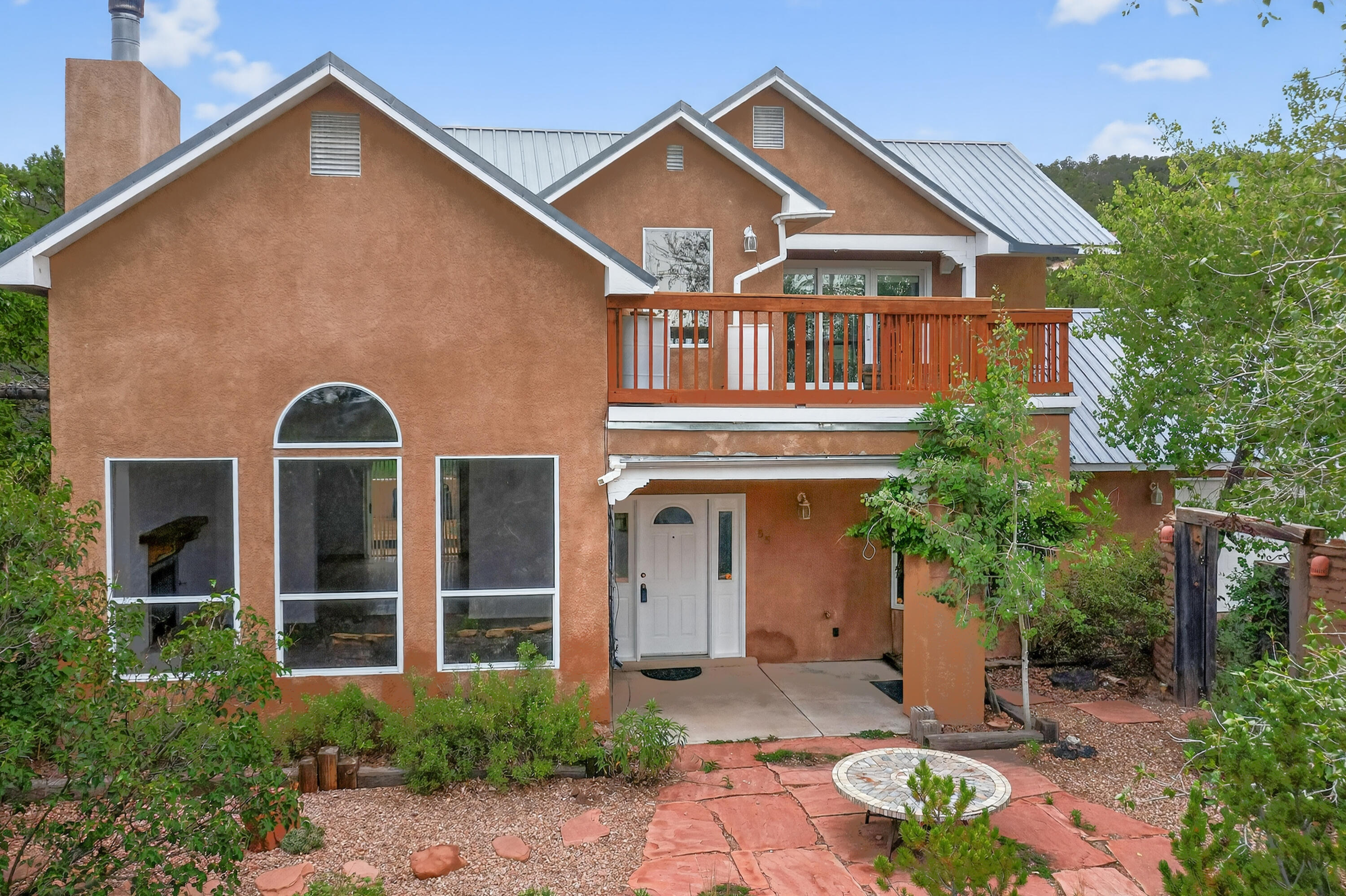 55 WESTERN SADDLE Drive